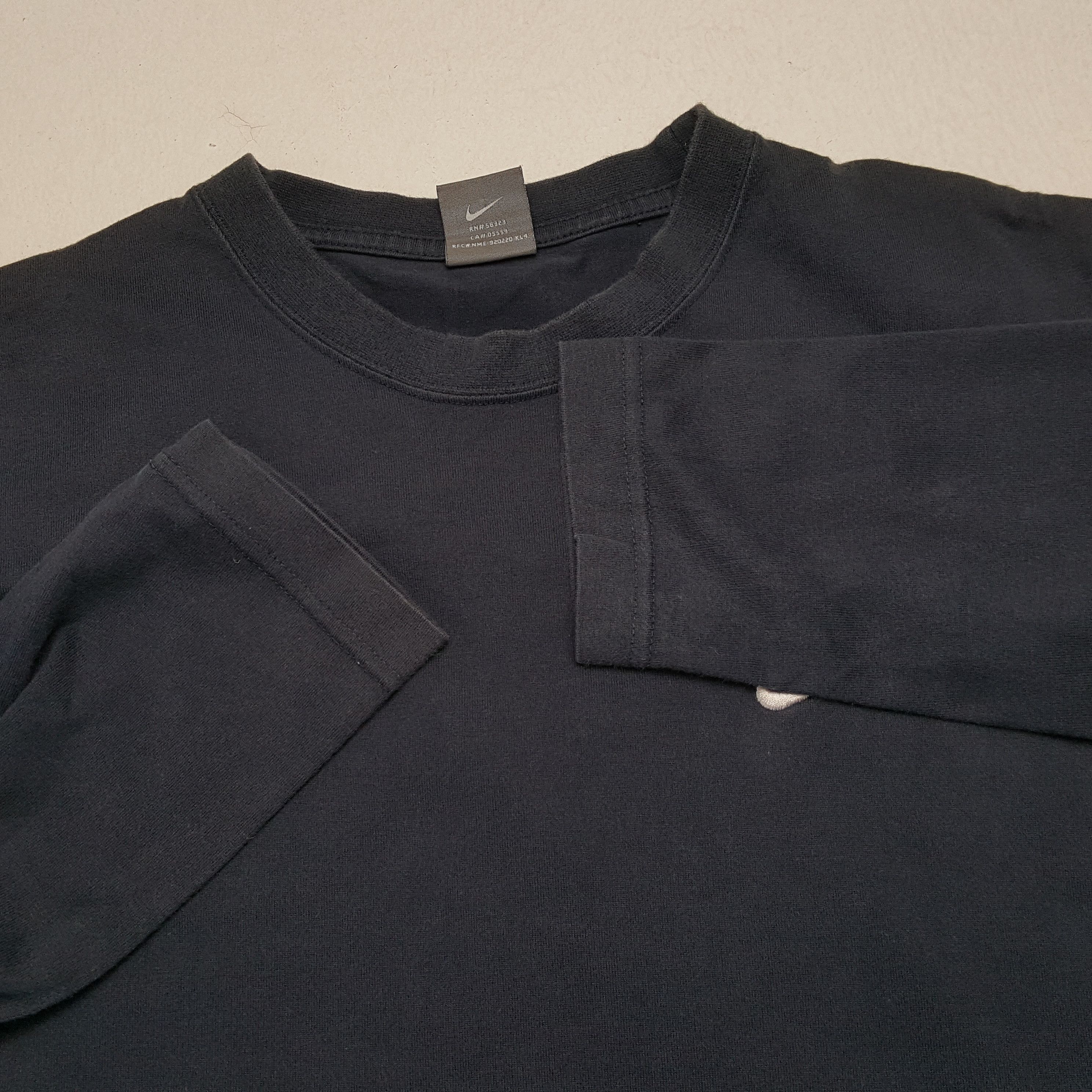 Nike × Vintage Vintage NIKE Small Swoosh Sportswear T-Shirts Size US M / EU 48-50 / 2 - 8 Thumbnail