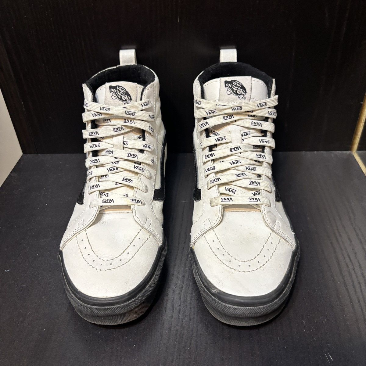 Vans Vans Vault Old Skool LX hightop white leather Size US 9 / EU 42 - 2 Thumbnail