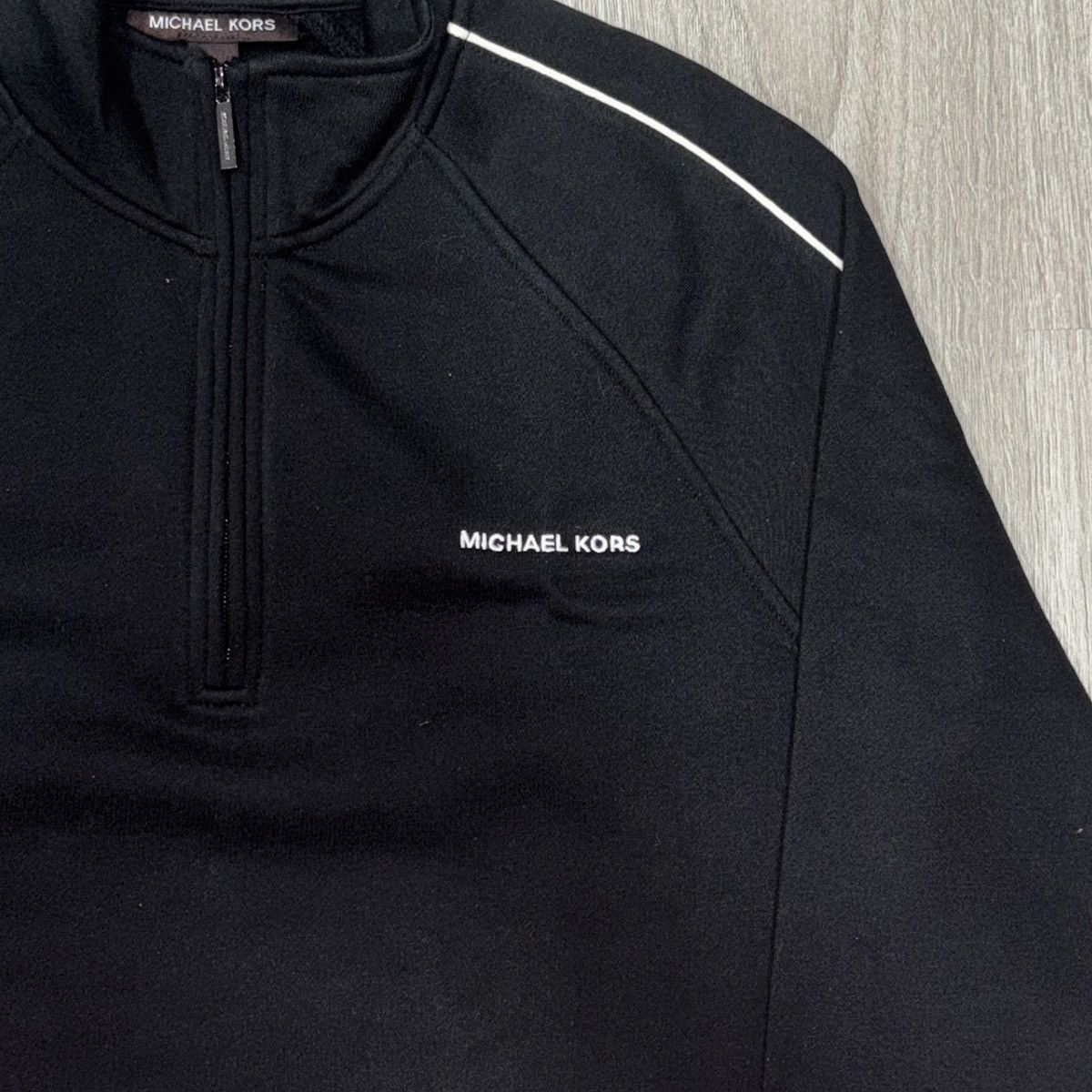Michael Kors Michael Kors Quarter Zip Pullover Mens Medium Black NWT Size US M / EU 48-50 / 2 - 2 Thumbnail
