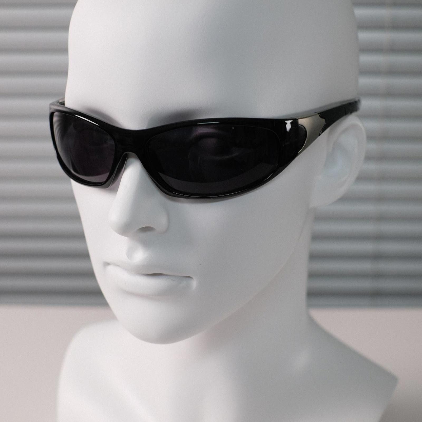 Vintage Y2k Avant Garde Futuristic Black Sunglasses Unisex