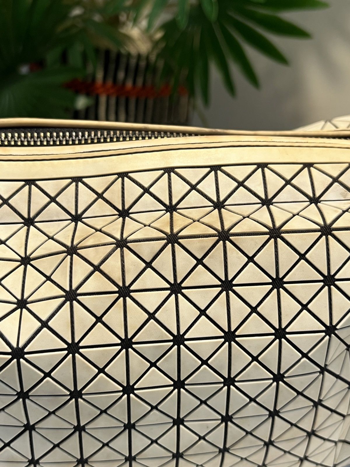 Issey Miyake Bao Bao Issey Miyake Geometric Saddle Bag Desinger Handbag Size ONE SIZE - 12 Thumbnail