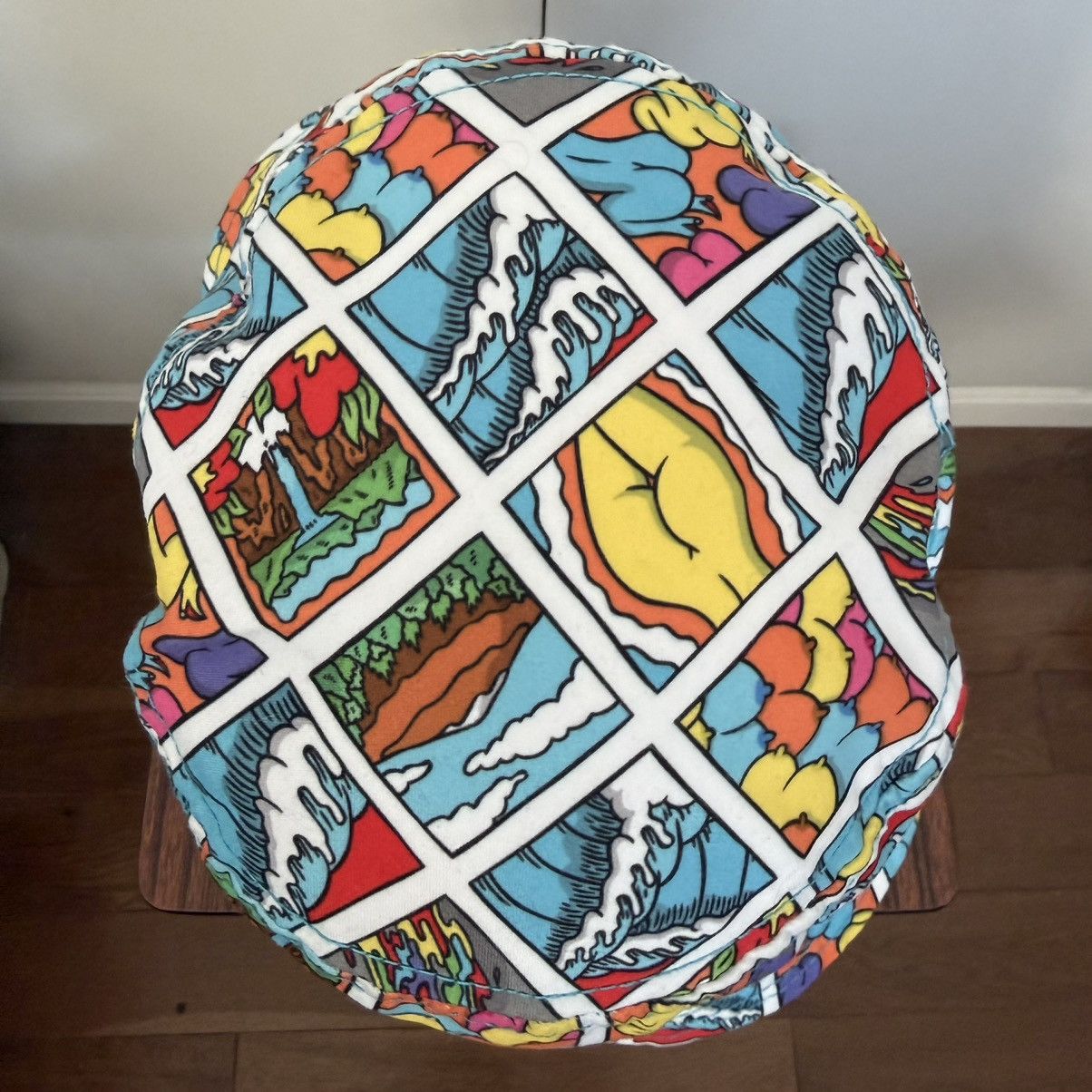 Aaron Kai AARON KAI FOR OFFICIAL BUCKET HAT ALL OVER POP ART ASS BOOBS Size ONE SIZE - 10 Thumbnail