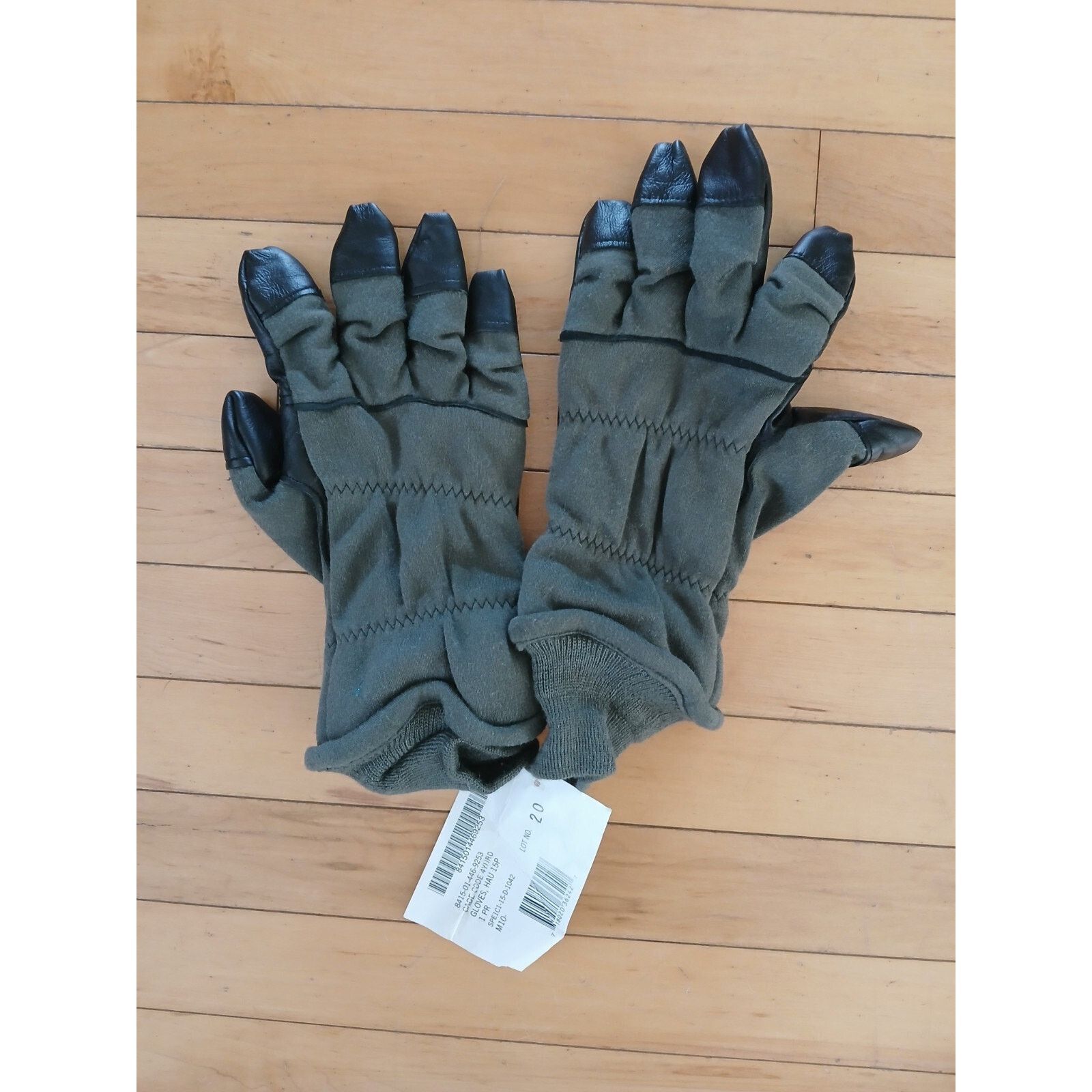 DEPARTMENT5 NWT USGI ISSUE INTERMEDIATE COLD WEATHER FLYERS GLOVES SMALL Size 26 - 1 Thumbnail