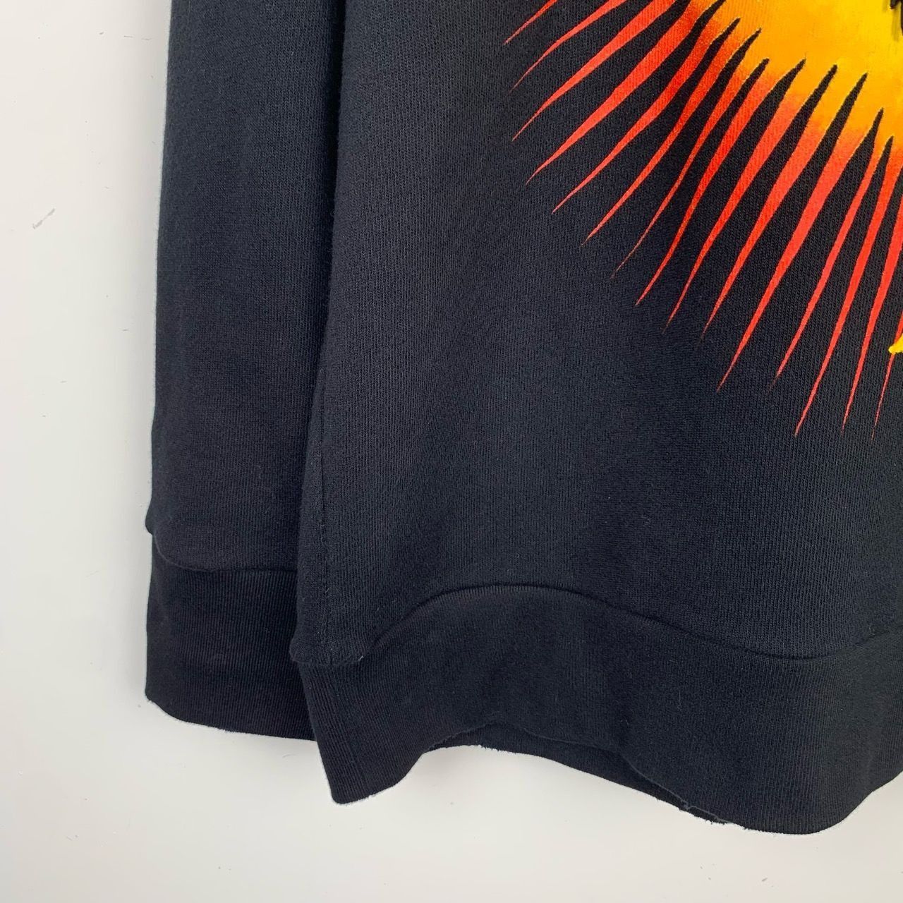 Gucci Gucci Black Hoodie With Fierce Tiger Print & Red Gothic Text Size US S / EU 44-46 / 1 - 4 Thumbnail