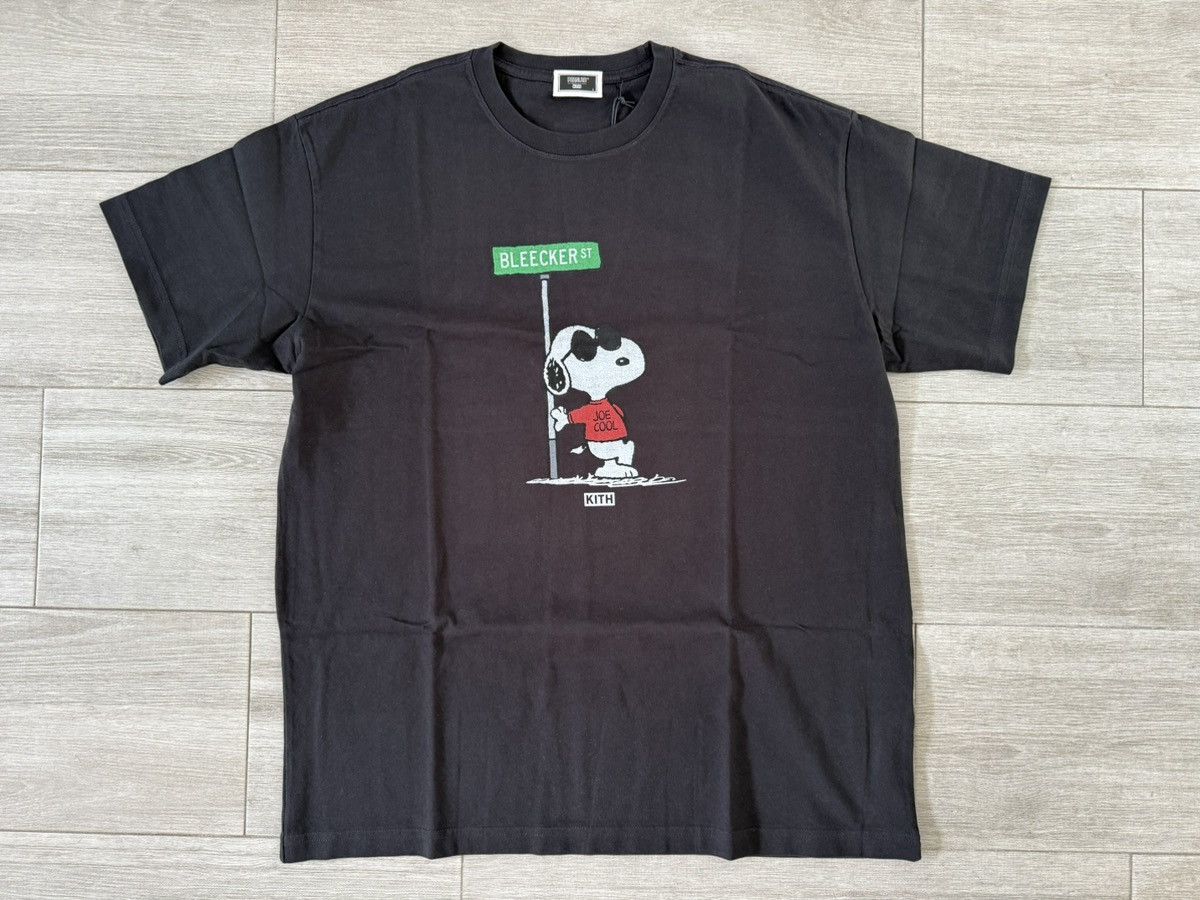 Kith × Peanuts Kith x Peanuts Snoopy DJ Vintage Tee Large | Grailed