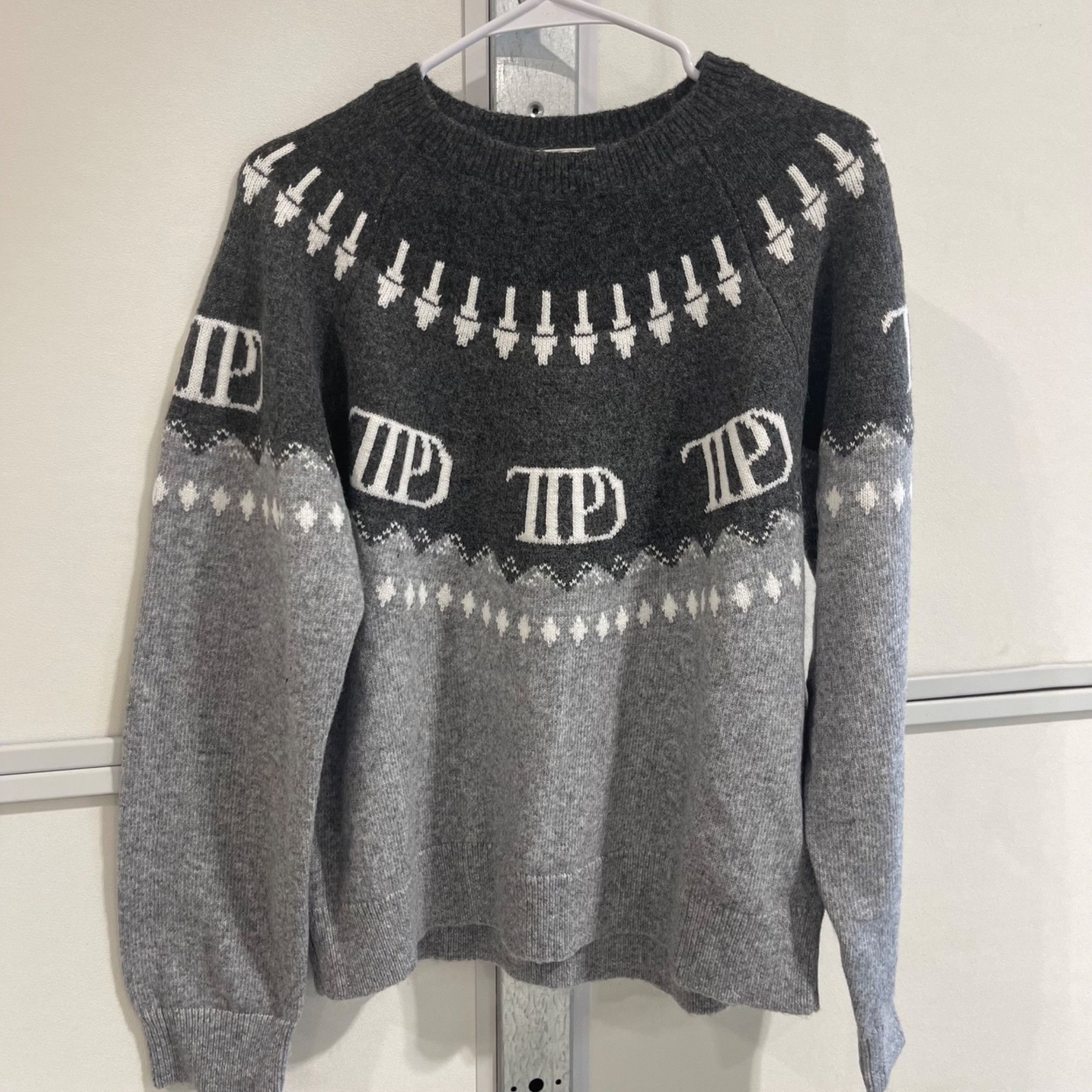 Band Tees NEW TAYLOR SWIFT THE TORTURED POETS DEPT. KNIT SWEATER SMALL Size S / US 4 / IT 40 - 2 Thumbnail