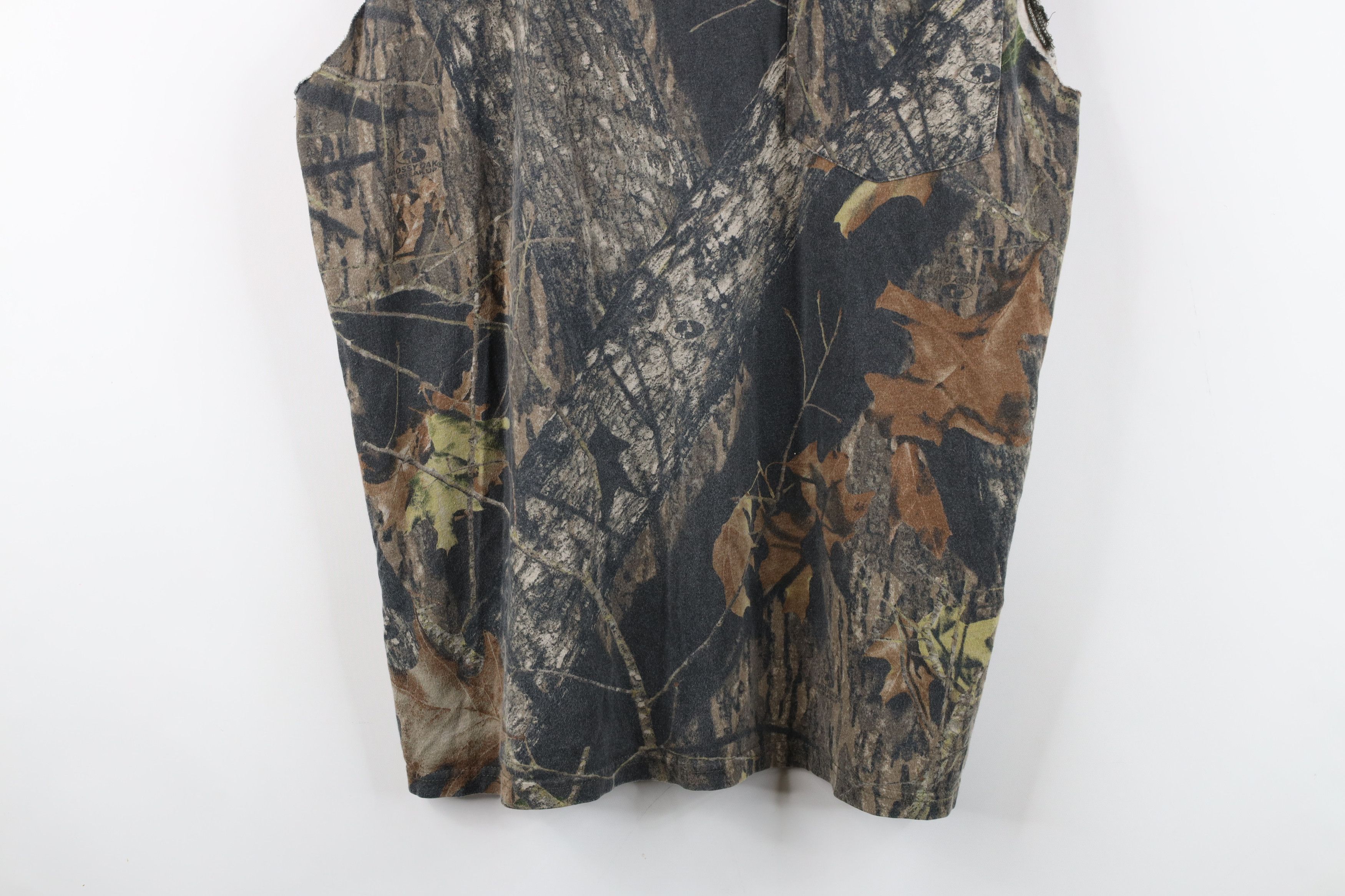 Mossy Oaks × Vintage Vintage Mossy Oak Camouflage Cut Off Sleeveless T-Shirt Size US M / EU 48-50 / 2 - 3 Thumbnail