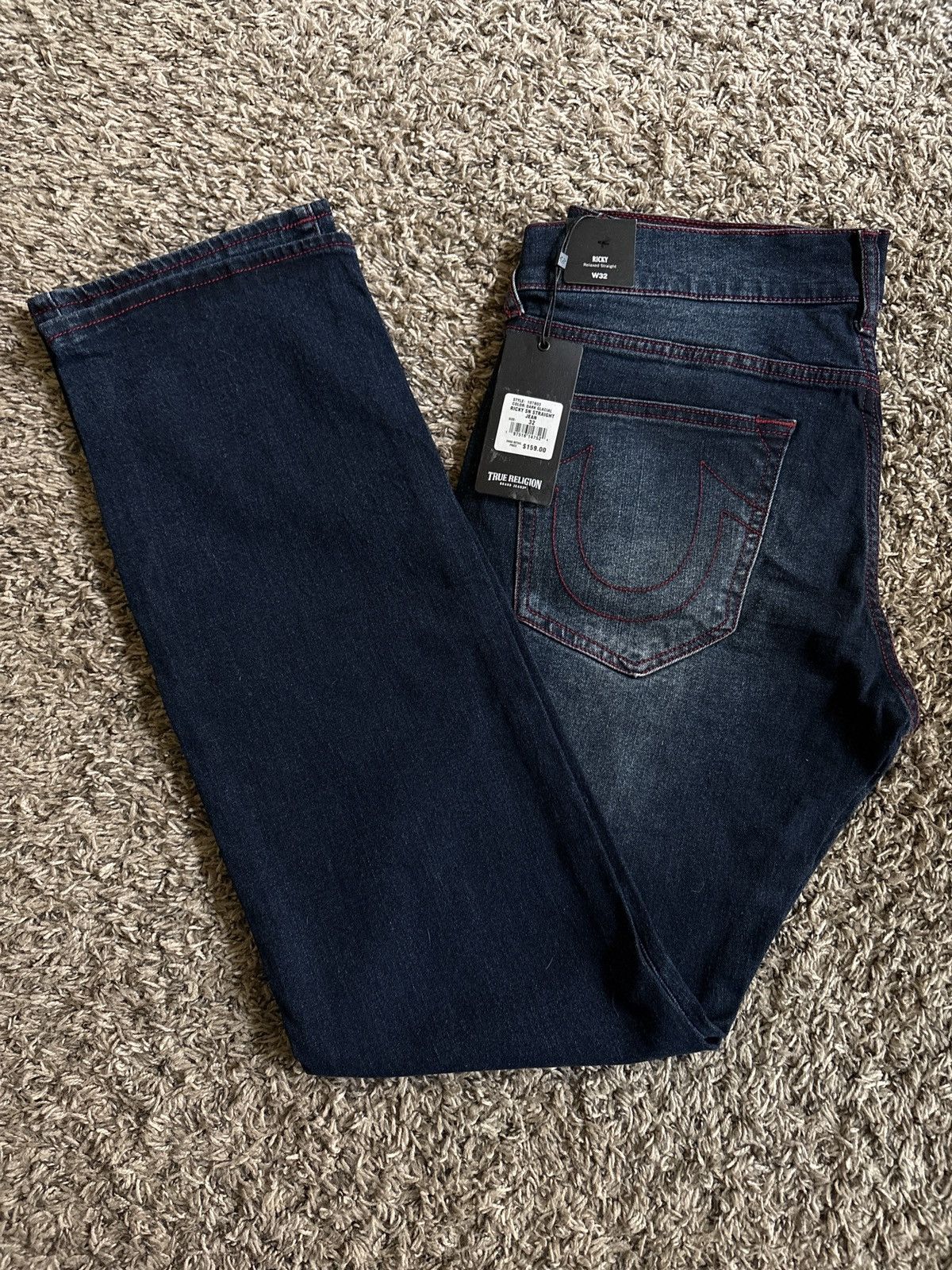 True Religion True Religion straight leg jeans Size US 32 / EU 48 - 2 Thumbnail