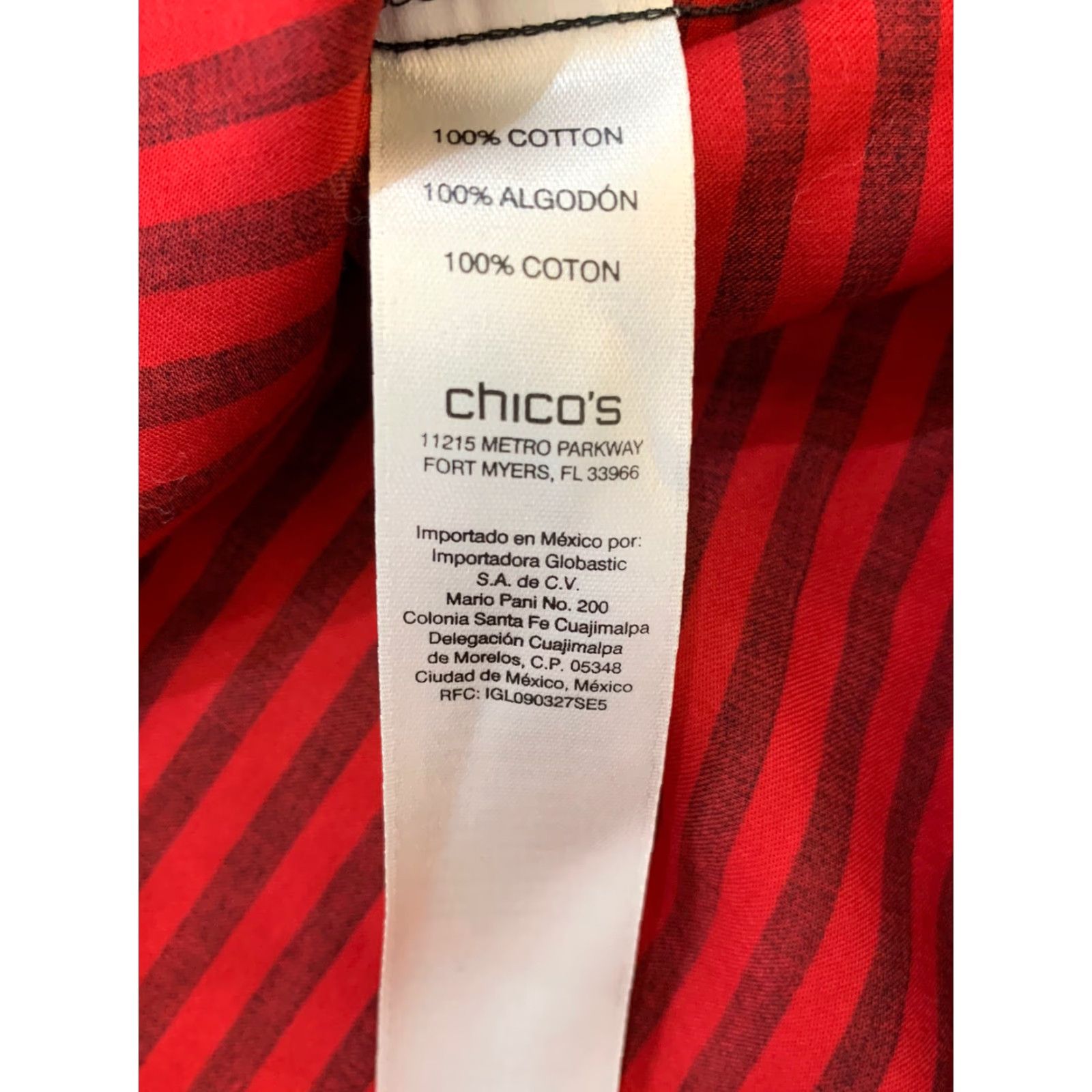 Vintage Chico's Blouse Women Size 2 Black Red Wrinkle Resistant Button Front Size XS / US 0-2 / IT 36-38 - 4 Thumbnail