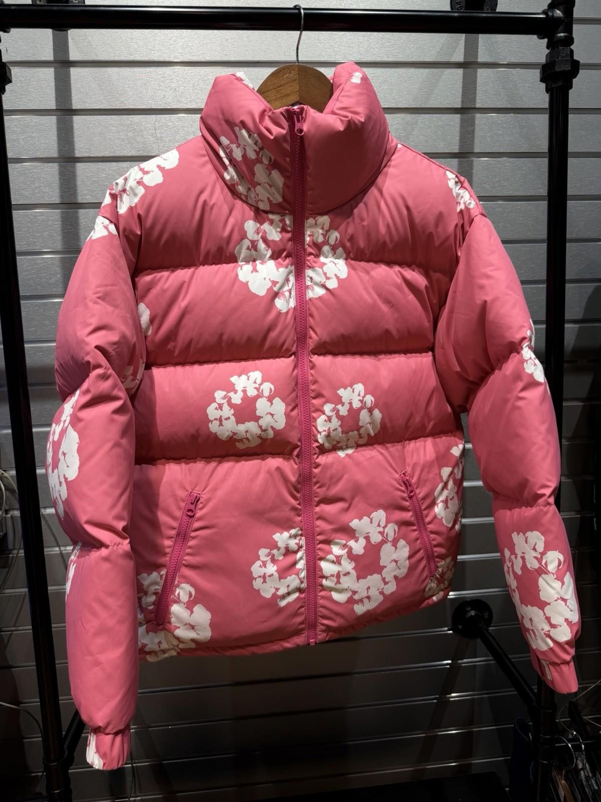 DENIM TEARS Small Cotton Wreath Puffer Jacket Denim Tears Coat New Pink Size US S / EU 44-46 / 1 - 3 Thumbnail