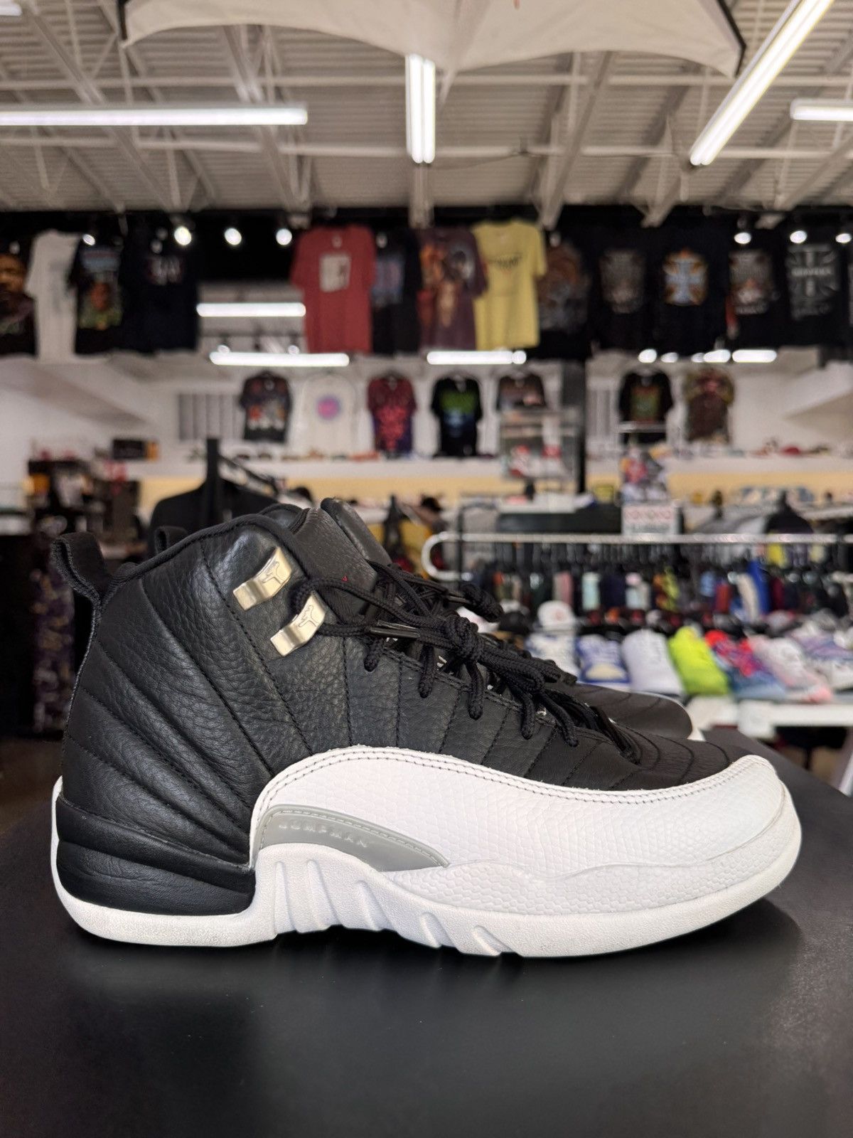 Jordan Brand Air Jordan 12 Playoffs Size 7Y (2022) Size US 7 / EU 40 - 6 Thumbnail