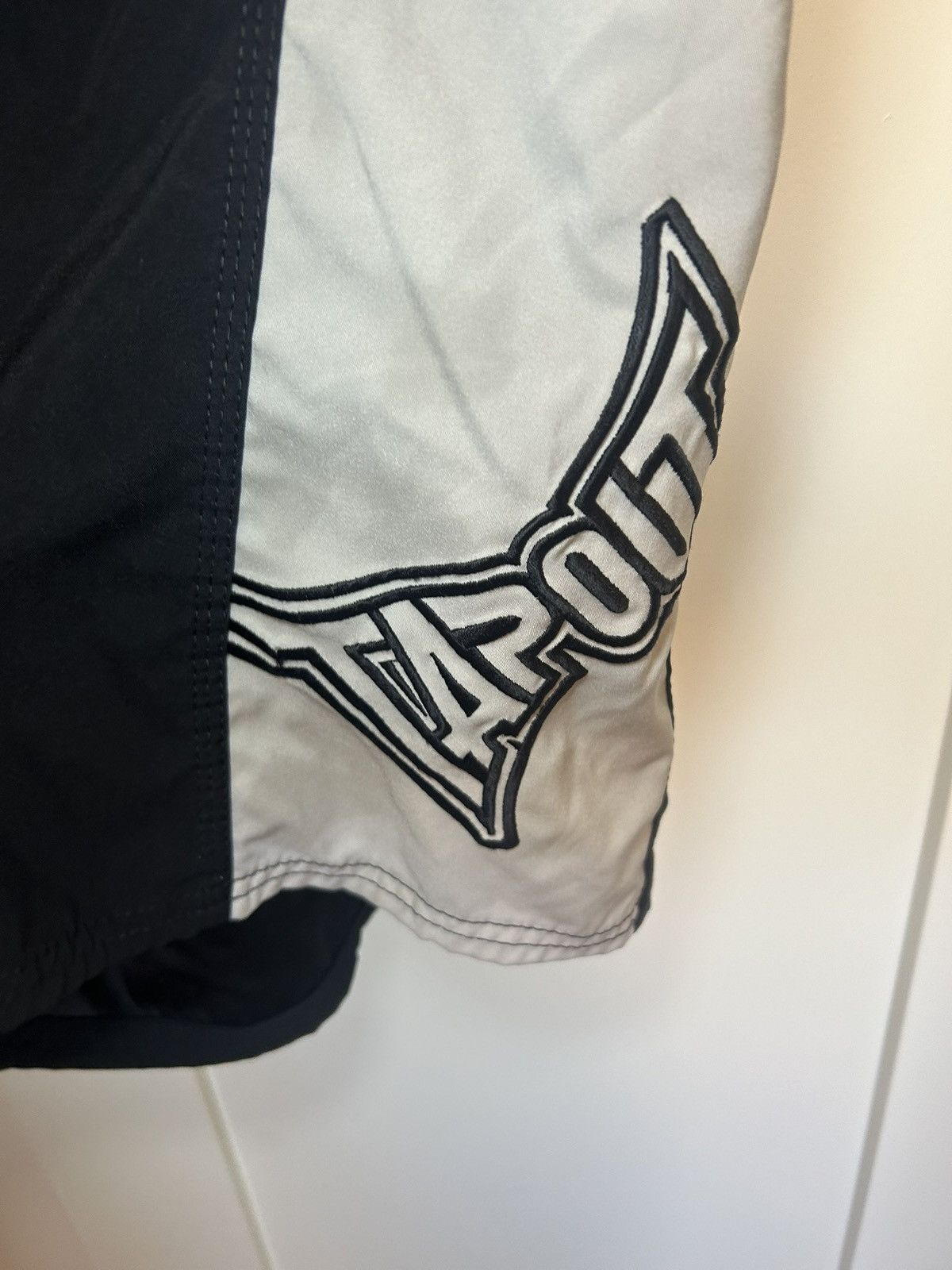 Tapout Vintage Tapout baggy active/swimwear shorts Size US 38 / EU 54 - 4 Thumbnail