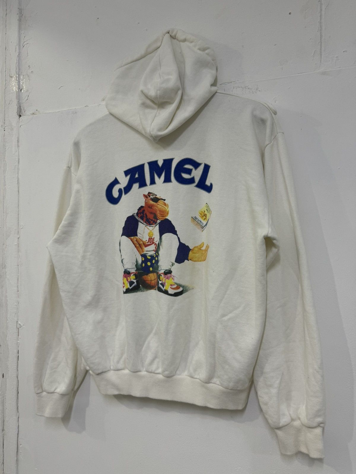 Camel VINTAGE JOE CAMEL HOODIE BACK HIT PRINTED Size US L / EU 52-54 / 3 - 3 Thumbnail
