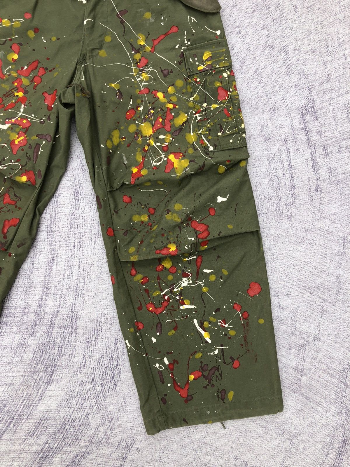 Designer × Vintage Very Rare Cargo Pants Art Colour Paint W30 x L37 Size US 30 / EU 46 - 4 Thumbnail