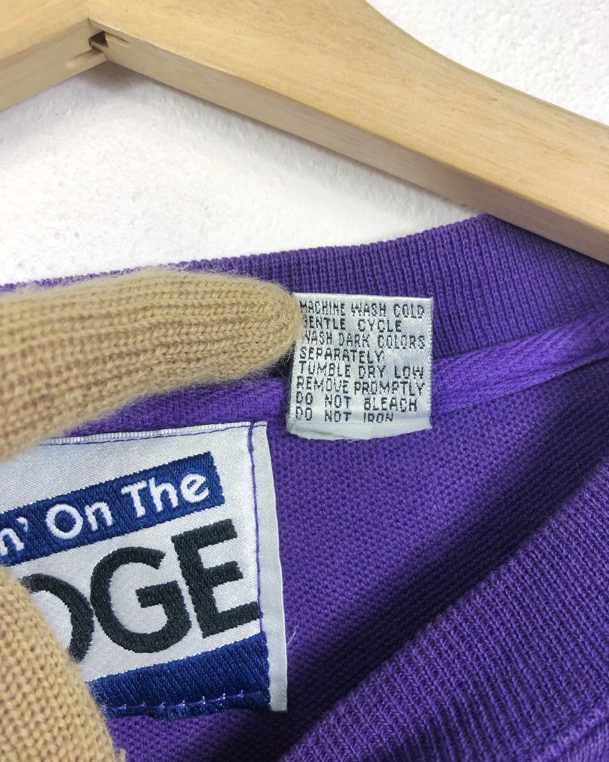 NFL Vintage 1993 Washington Huskies Football NFL NCAA Sweatshirt Size US L / EU 52-54 / 3 - 10 Thumbnail