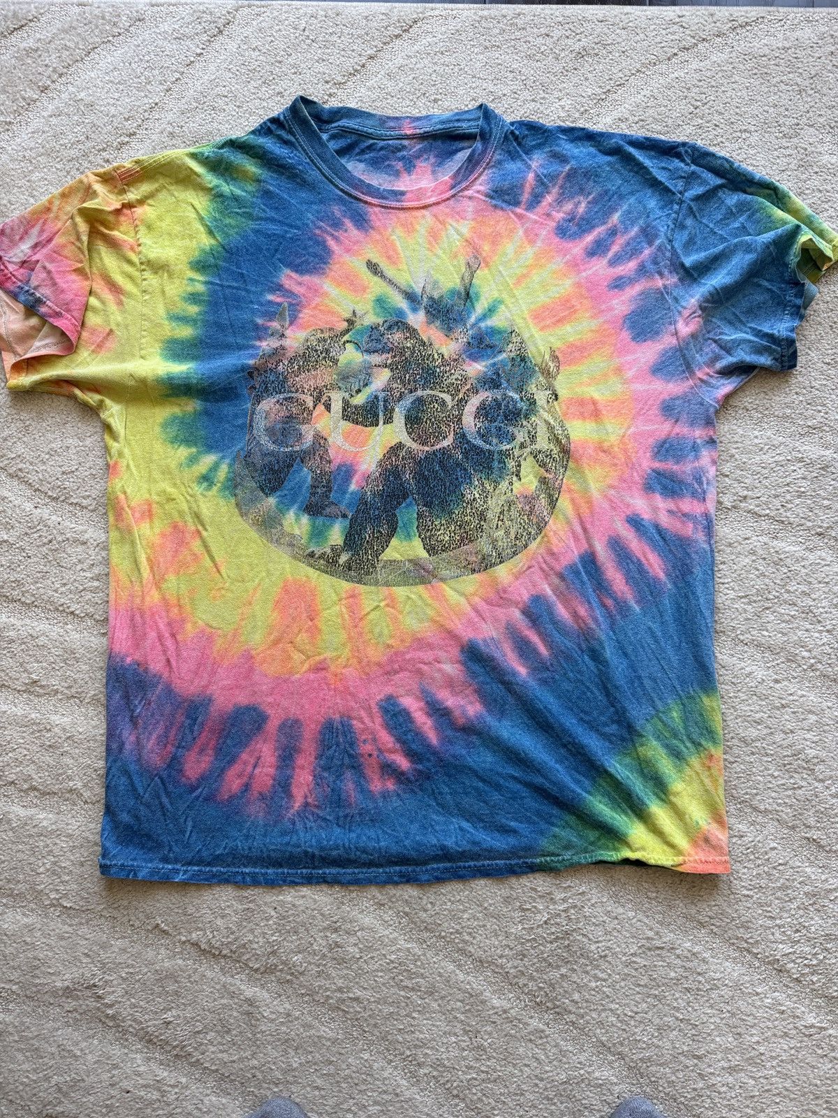 Vintage Rainbow dinosaur Gucci shirt Size US L / EU 52-54 / 3 - 1 Preview