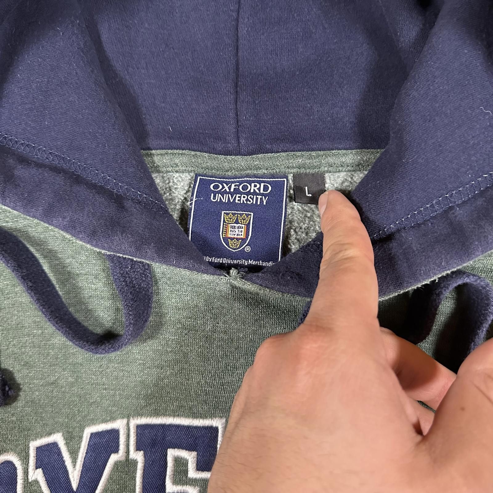 Other Oxford University Mens Hoodie Size L Green University Logo Size US L / EU 52-54 / 3 - 5 Thumbnail
