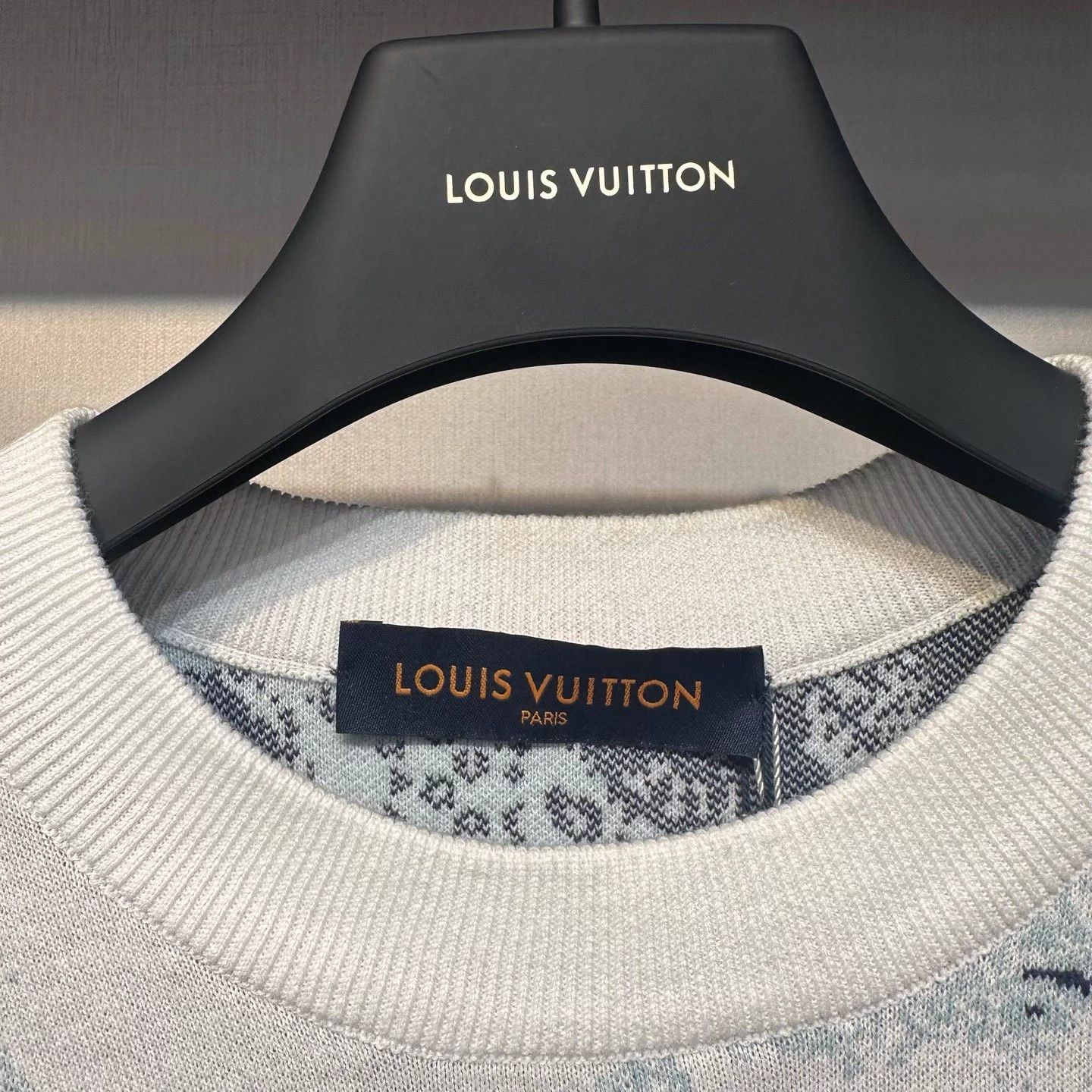 Louis Vuitton Louis Vuitton 99 New L Sweatshirt Size US L / EU 52-54 / 3 - 3 Thumbnail