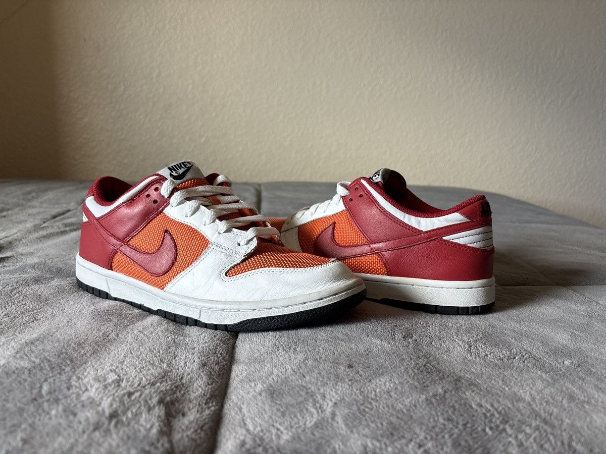 Nike Nike WMNS Dunk Low Orange Blaze Size US 10 / IT 40 - 1 Thumbnail