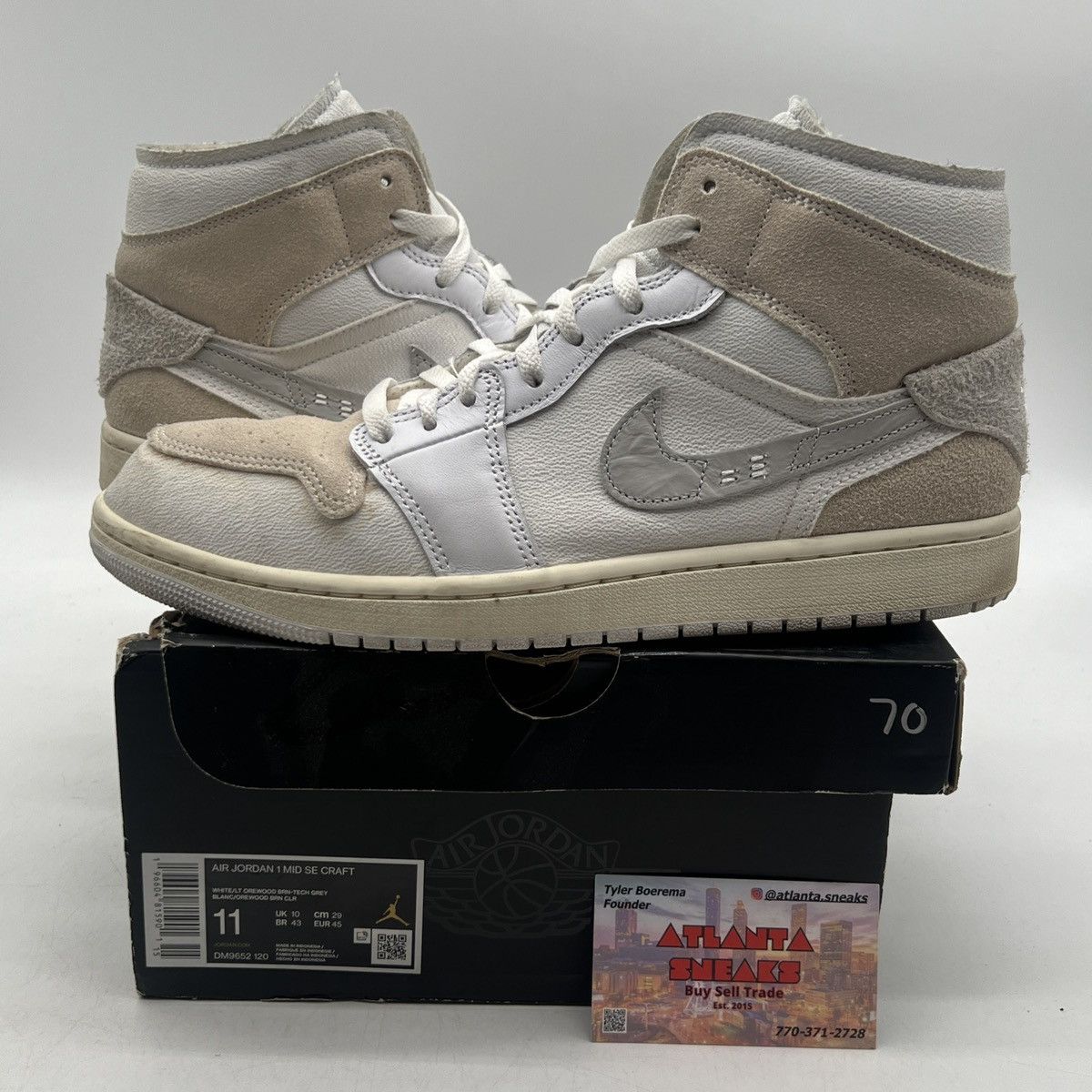 Jordan Brand Air Jordan 1 mid inside out Size US 11 / EU 44 - 1 Thumbnail