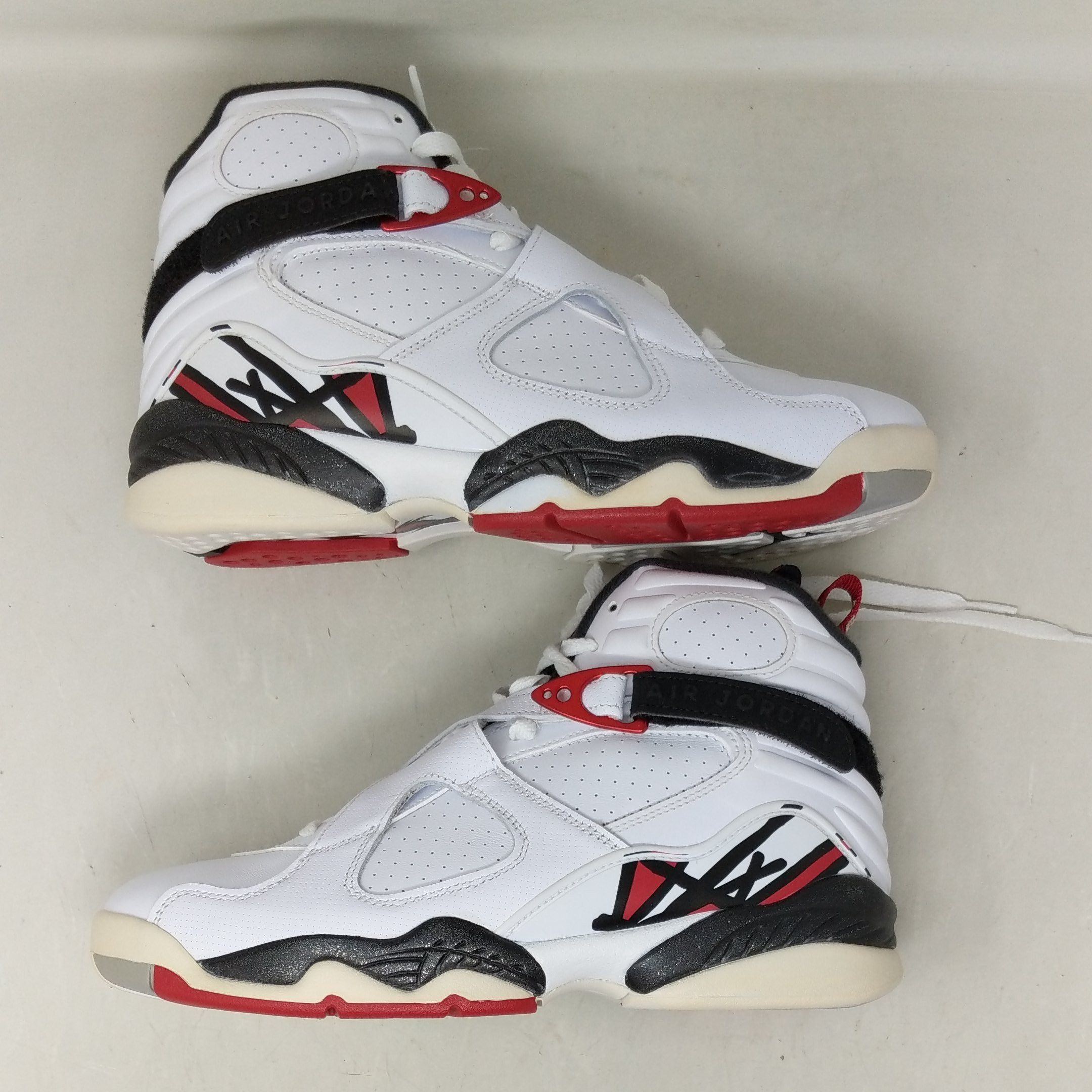 Air Jordan Retro Alternate