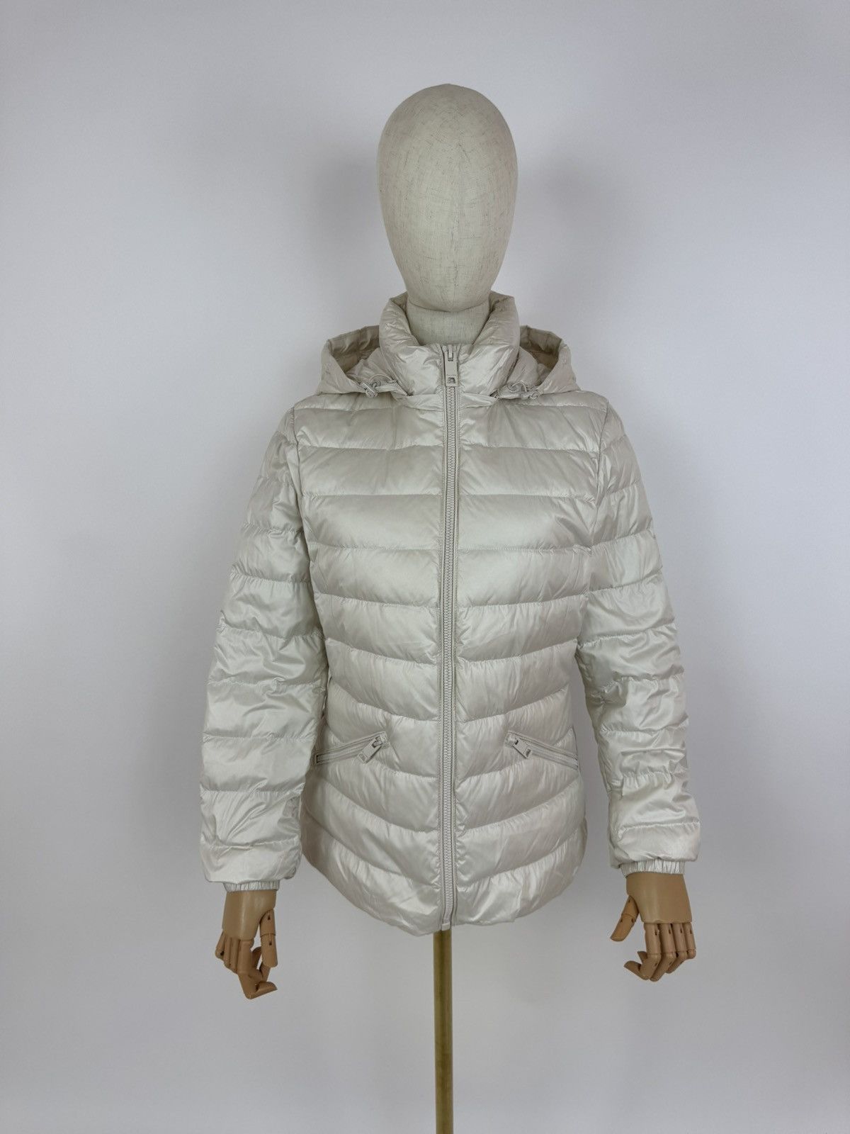 Massimo Dutti Massimo Dutti Puffer Jacket Micro Down White JKT Womens Size S / US 4 / IT 40 - 1 Thumbnail