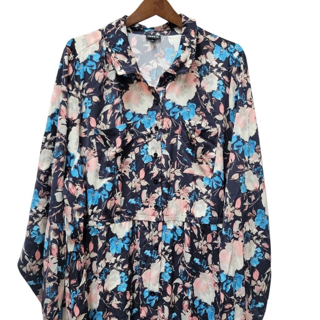 Torrid Torrid Women's Midi Floral Flare Long-Sleeves Dress Size 4 Size S / US 4 / IT 40 - 6 Thumbnail