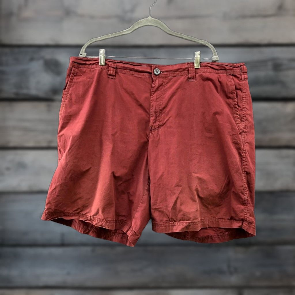 Vintage Vintage Columbia Men's Chino Shorts 42 Burgundy Cotton Flat Front Outdoor Casual Relaxed Fit Size US 42 / EU 58 - 1 Thumbnail