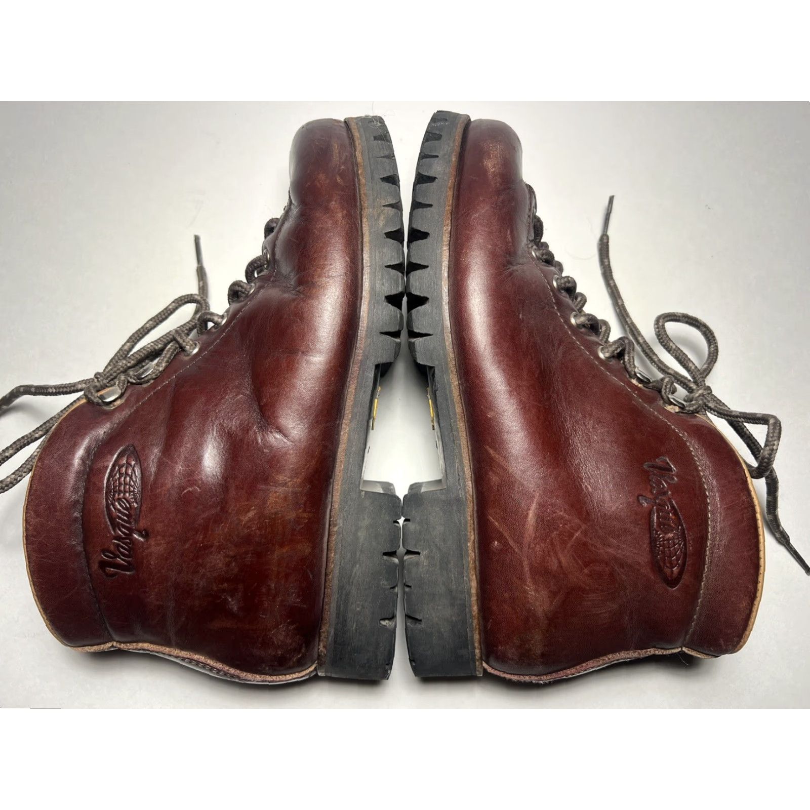 Vasque VINTAGE Vasque Highlander Boot Woman 7 M Red Leather Hiking Combat Shoes Womens Boots Size US 7 / IT 37 - 2 Thumbnail