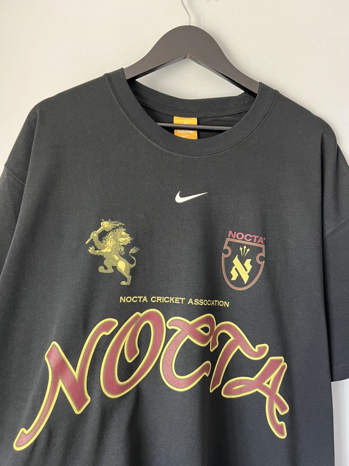 NOCTA × Nike Nike NOCTA Cricket Association Tee in Black Size US XL / EU 56 / 4 - 2 Thumbnail