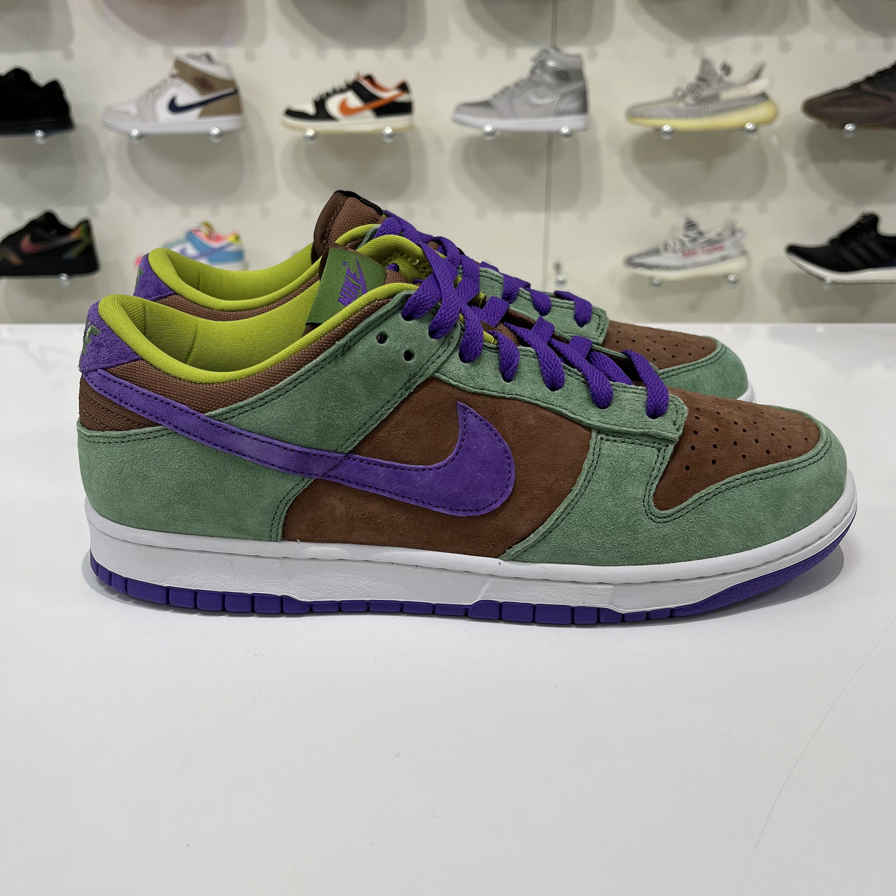 Nike Nike Dunk Low Veneer 2020 Size US 11 / EU 44 - 4 Thumbnail