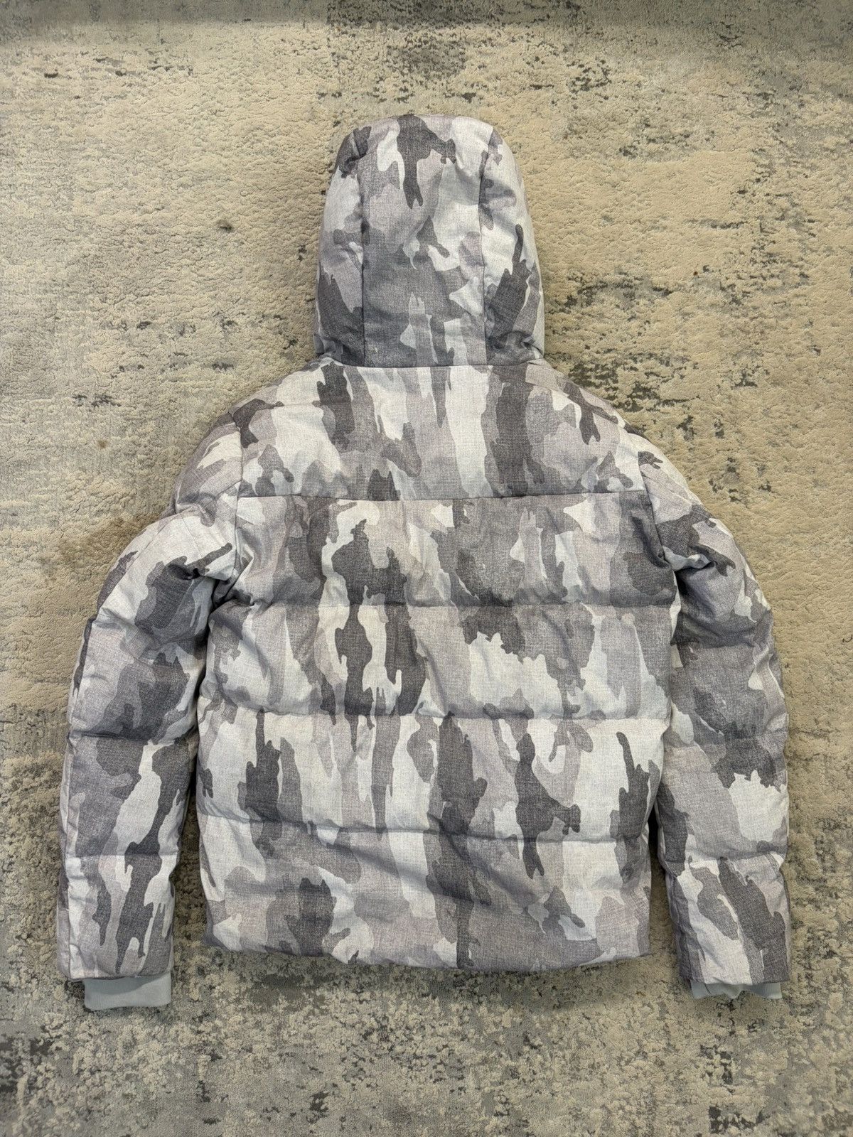 GOSTAR DE FUGA Winter Camo Puffer Jacket Size US M / EU 48-50 / 2 - 7 Thumbnail