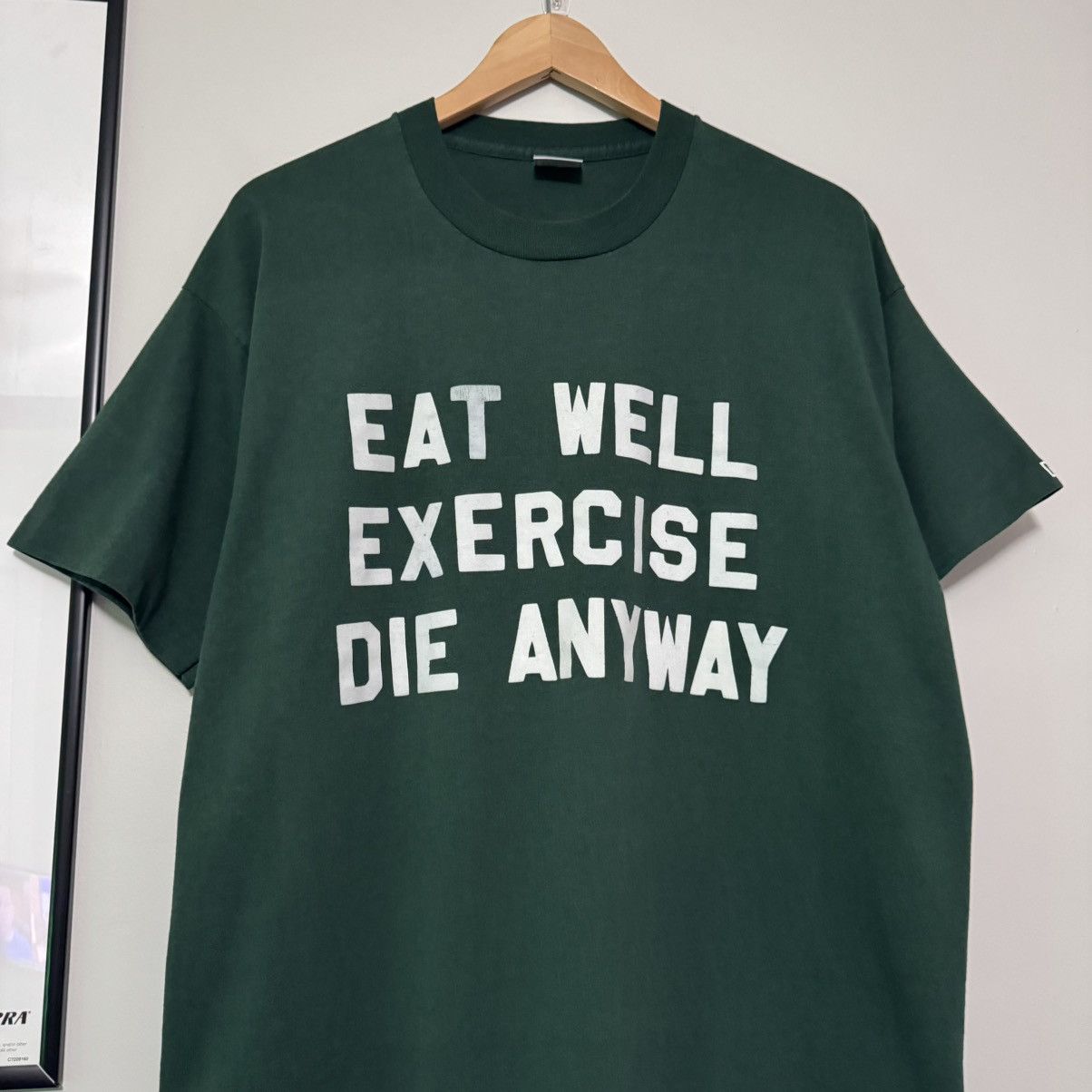 Vintage VINTAGE 90s EAT WELL EXERCISE DIE ANYWAY FUNNY HUMOR SHIRT Size US XL / EU 56 / 4 - 2 Thumbnail