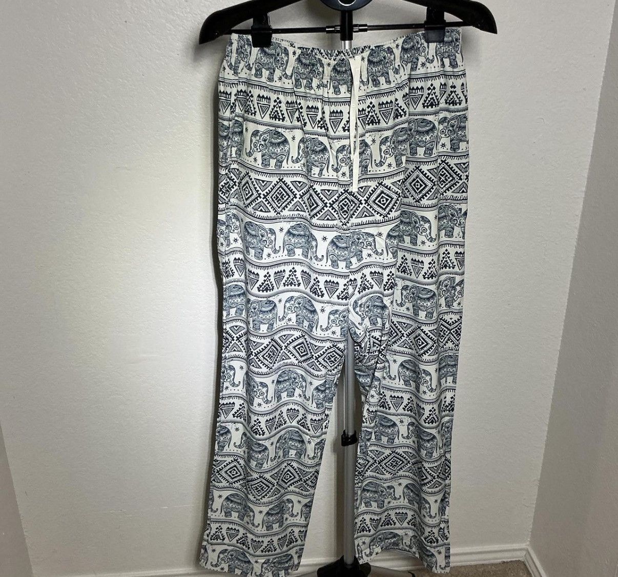 YoungLA 🐘 NWT YOUNGLA "MAHARAJA" ELEPHANT PRINT LOUNGE PANTS 🐘 Size US 34 / EU 50 - 2 Thumbnail