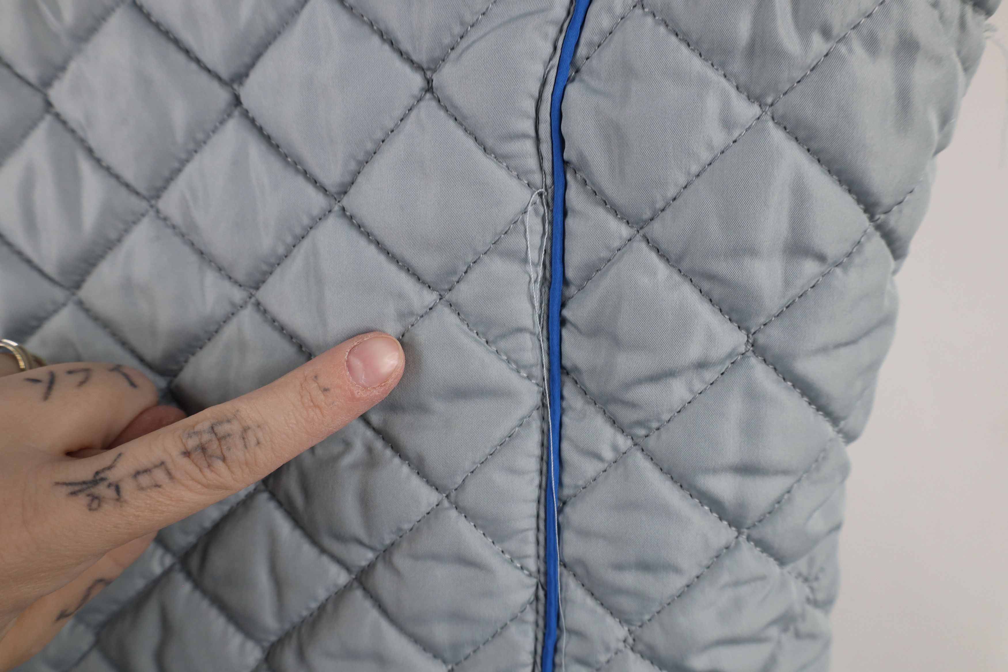 Vintage Vintage NFL Lions Football Quilted Puffer Vest Jacket Size M / US 6-8 / IT 42-44 - 14 Thumbnail