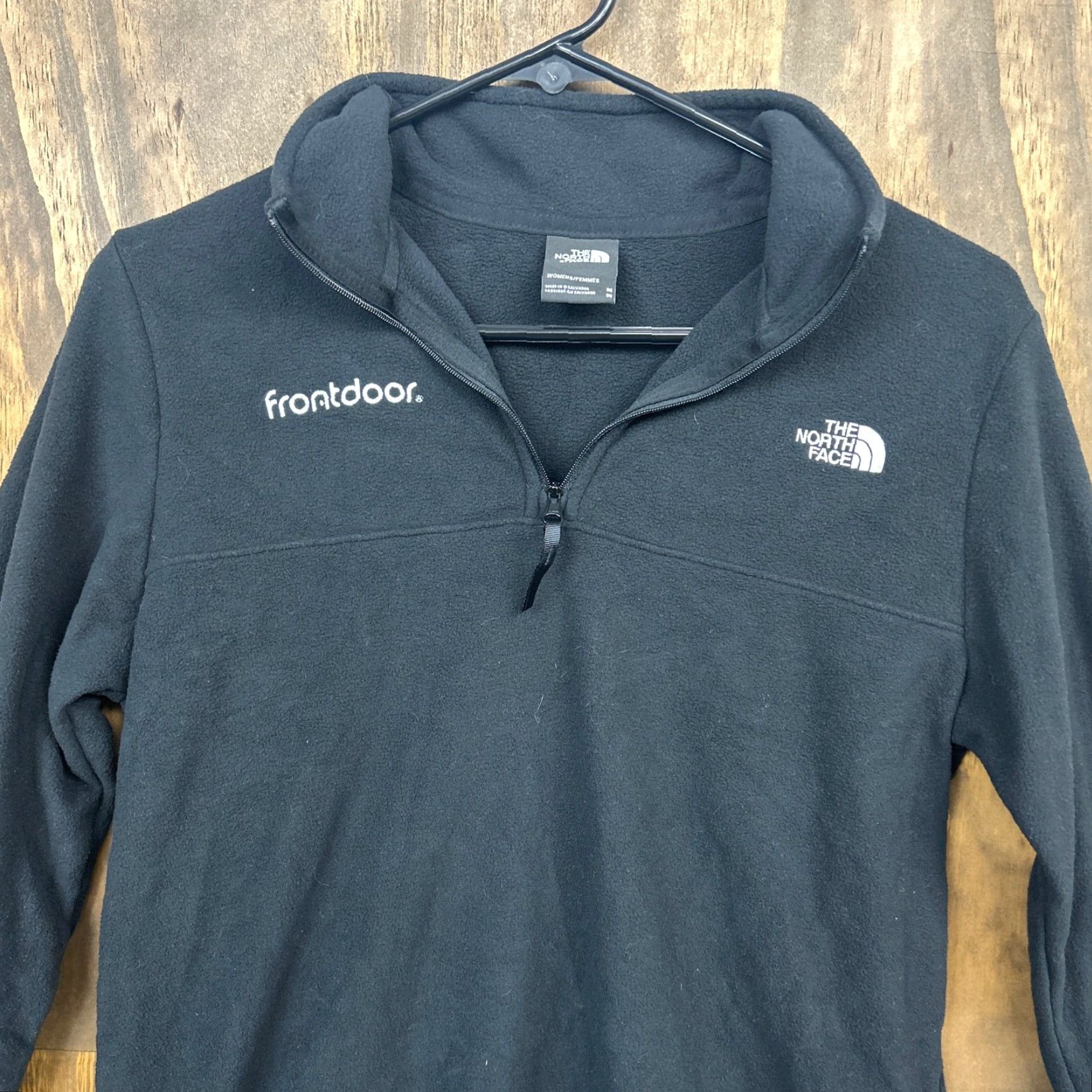 The North Face The North Face Womens Sweater Black 1/4 Zip Lightweight Super Soft Medium Size M / US 6-8 / IT 42-44 - 2 Thumbnail
