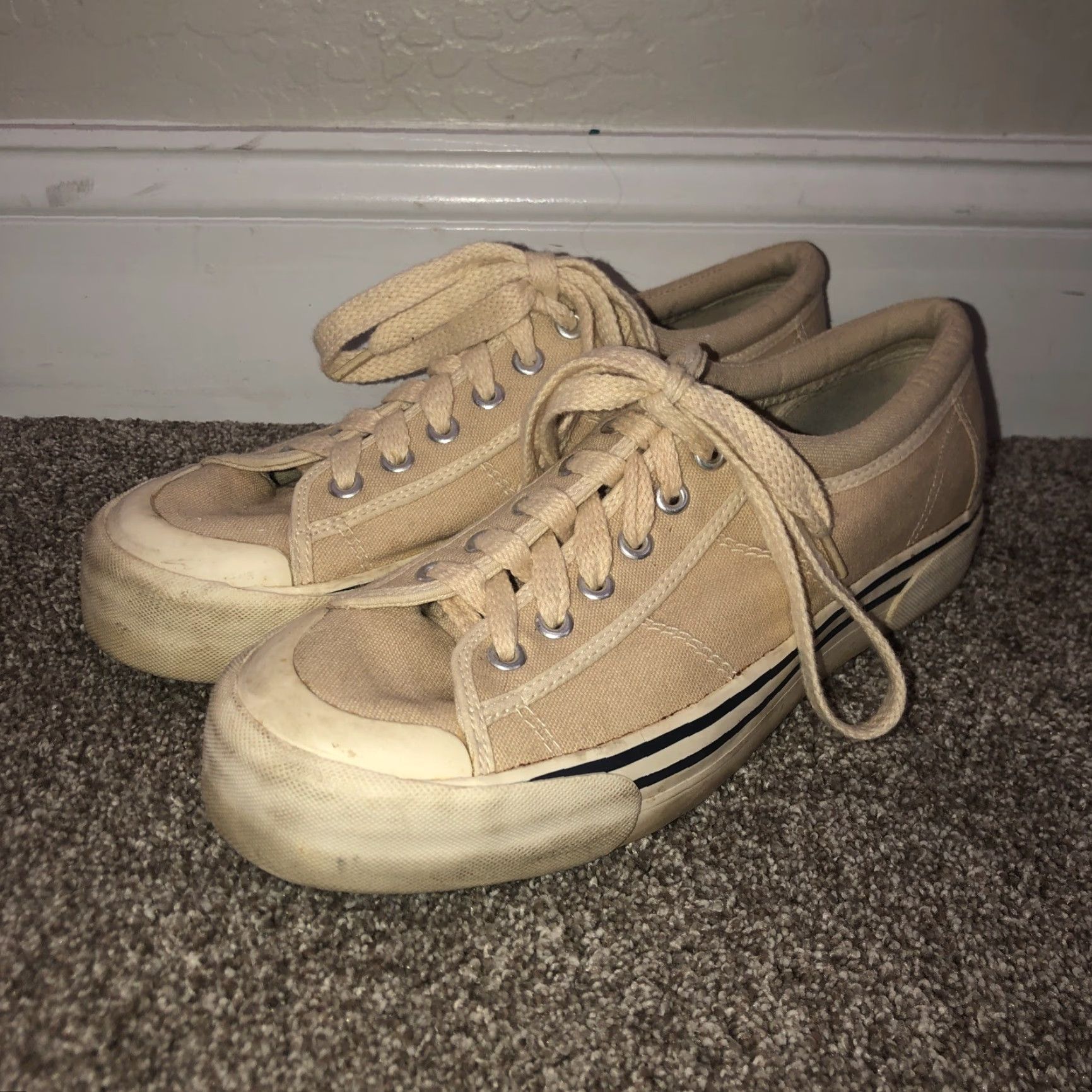 Polo Ralph Lauren Polo Ralph Lauren Beige Lace Up Casual Shoes Mens Size 10 Size US M / EU 48-50 / 2 - 2 Thumbnail