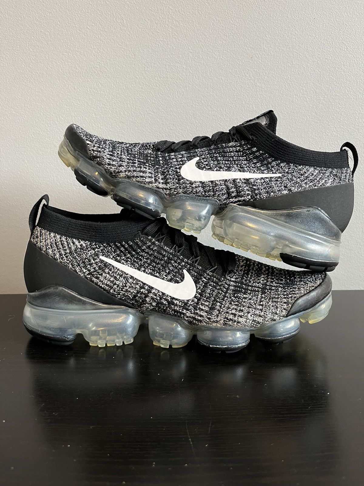 Nike Nike VaporMax Flyknit 3 Oreo Size US 9.5 / EU 42-43 - 3 Thumbnail