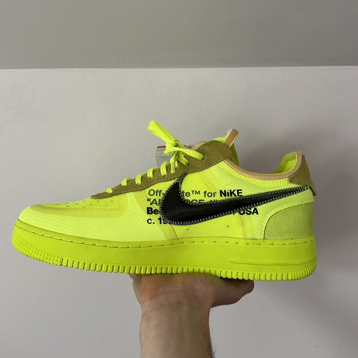 Nike × Off-White Nike air force off white volt Size US 11.5 / EU 44-45 - 3 Thumbnail