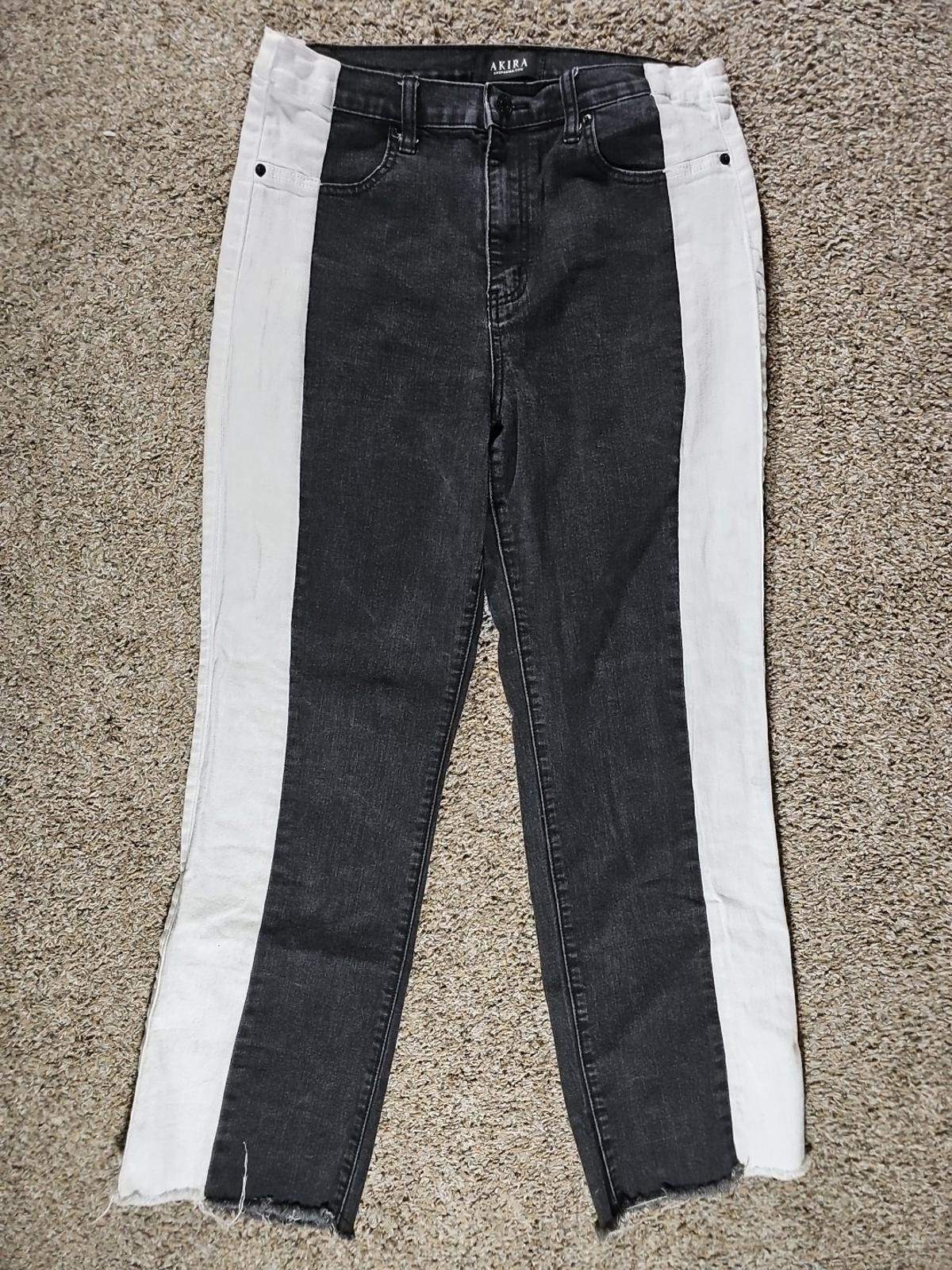 Akila Akira 15(W31) Black White Jeans Size 30" / US 8 / IT 44 - 1 Thumbnail