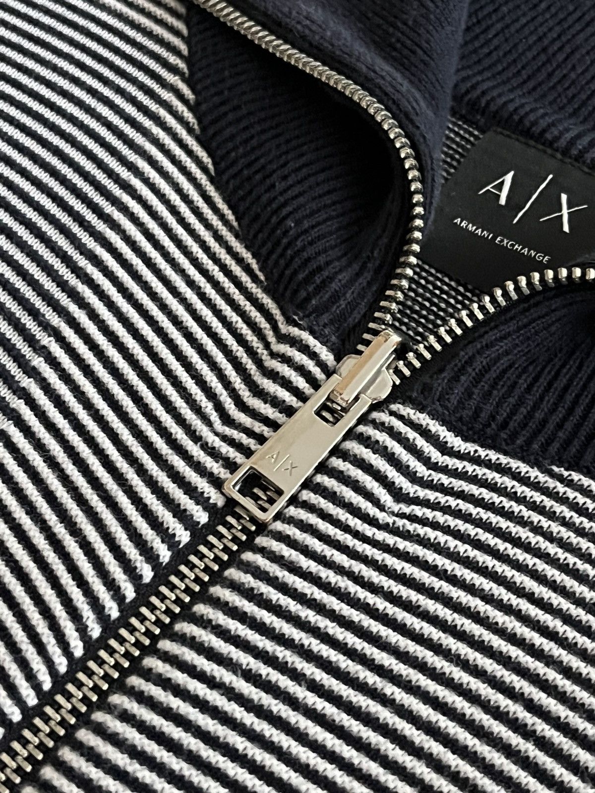 Armani Exchange Vintage Luxury Armani Exchange Zip Up Sweatshirt Size US XL / EU 56 / 4 - 2 Thumbnail