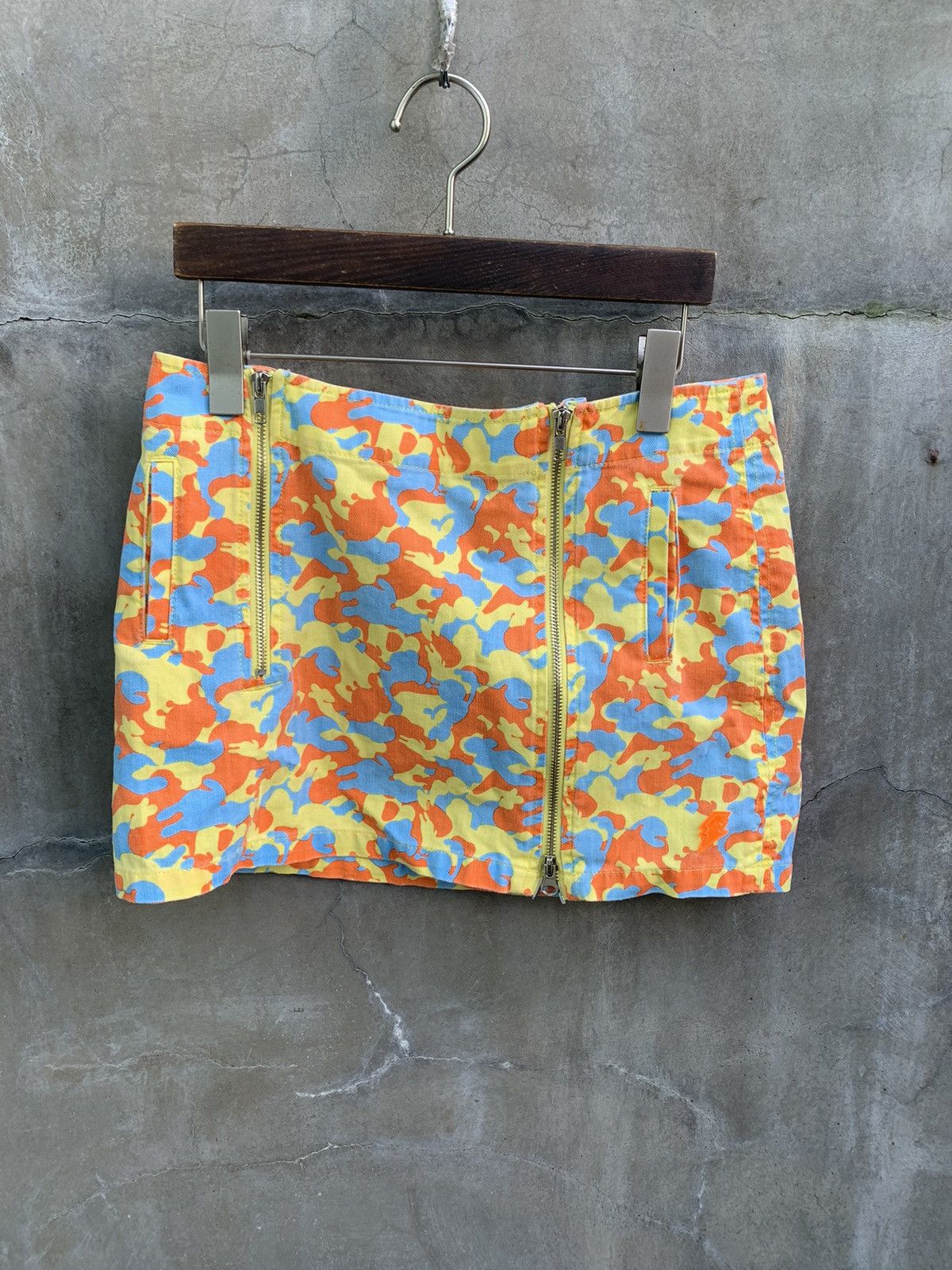 W&LT Puk Puk Camo Skirt Size 31" - 1 Thumbnail