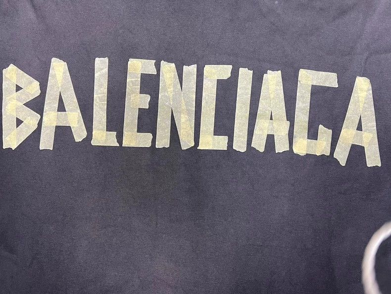Balenciaga Balenciaga Tape Short Sleeve T-shirt Size US M / EU 48-50 / 2 - 3 Thumbnail