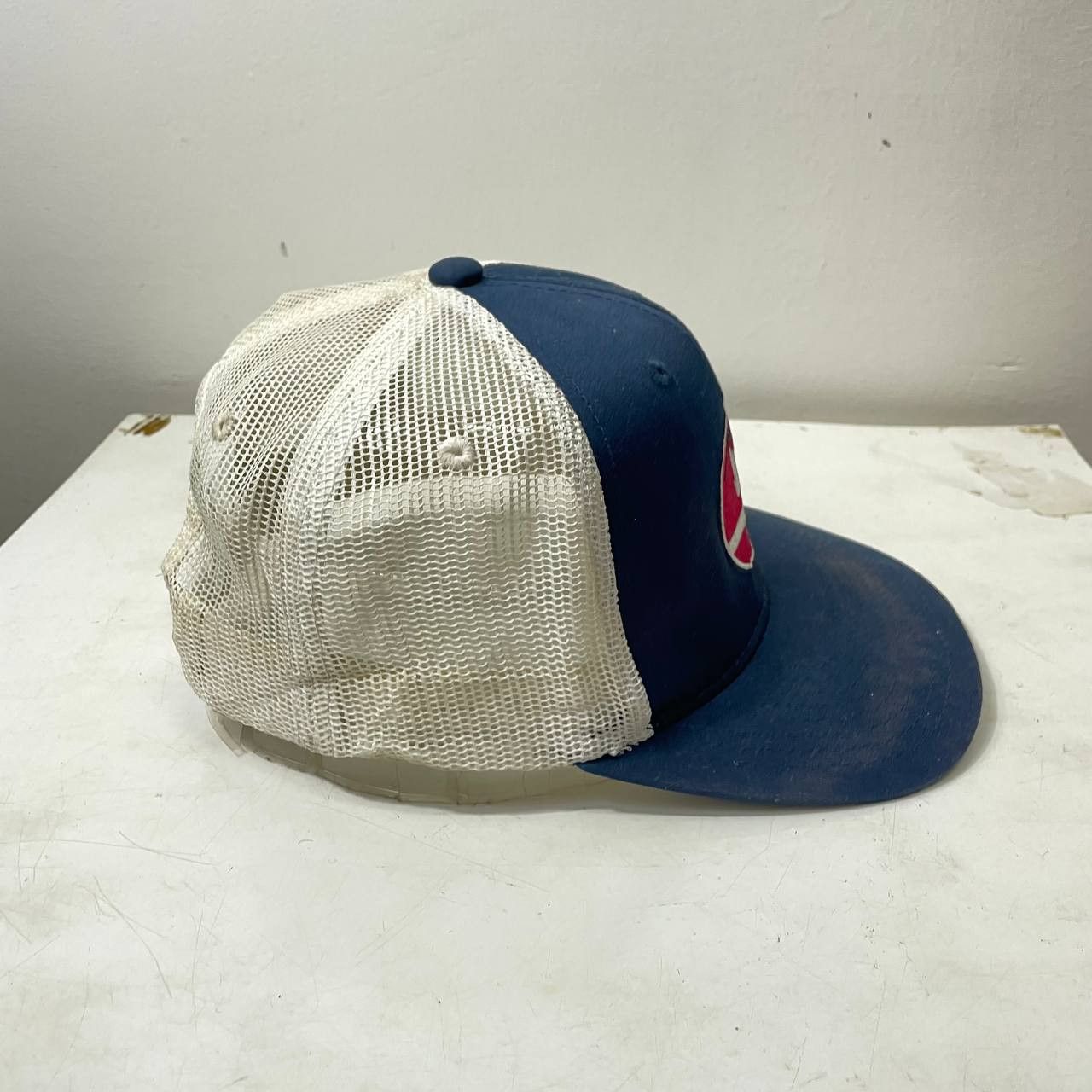 Vintage V⭐️SALE⭐️ TRUCKER VINTAGE LETTER S CAP Size ONE SIZE - 4 Thumbnail