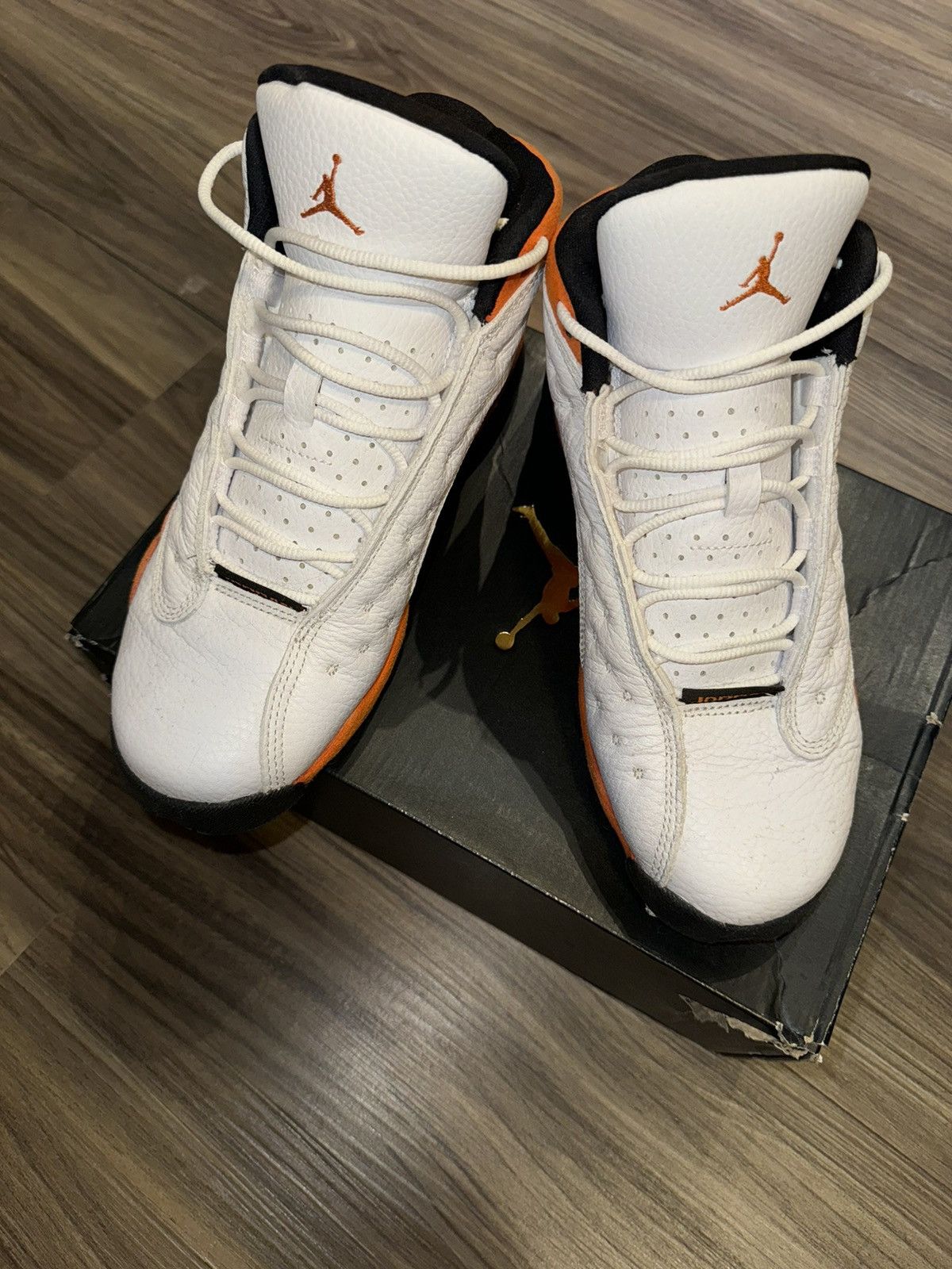 Jordan Brand White orange black starfish Jordan Size US 6.5 / EU 39-40 - 4 Thumbnail