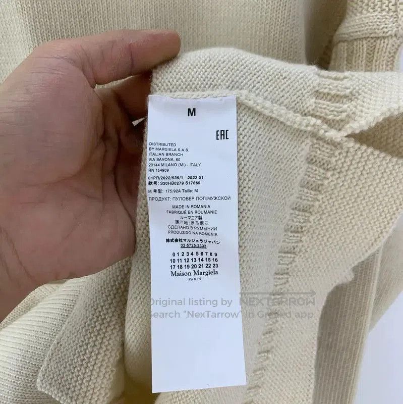 Maison Margiela Maison Margiela Women's Cream Wool Pullover Sweater . Size M / US 6-8 / IT 42-44 - 4 Thumbnail