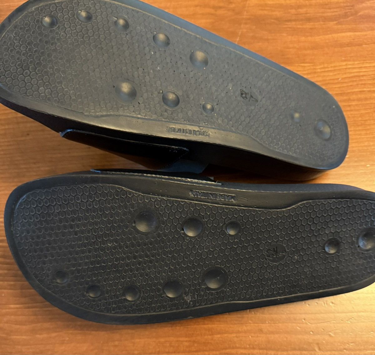 John Galliano John Galliano Pool Slides - 9 Size US 9 / EU 42 - 2 Thumbnail