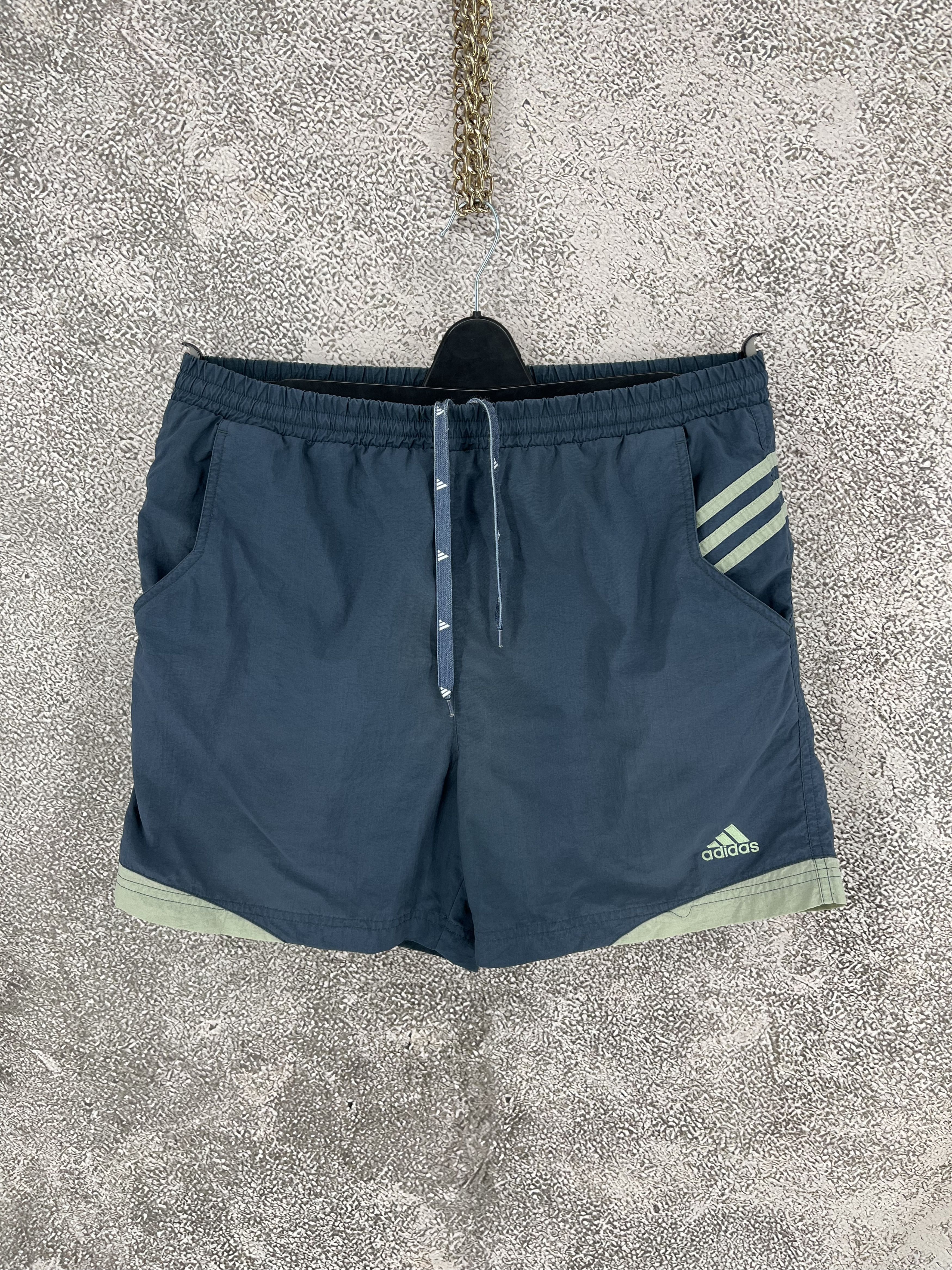 Adidas Vintage Adidas Shorts 90s Y2K USA Style SIZE-M Size US 32 / EU 48 - 1 Thumbnail