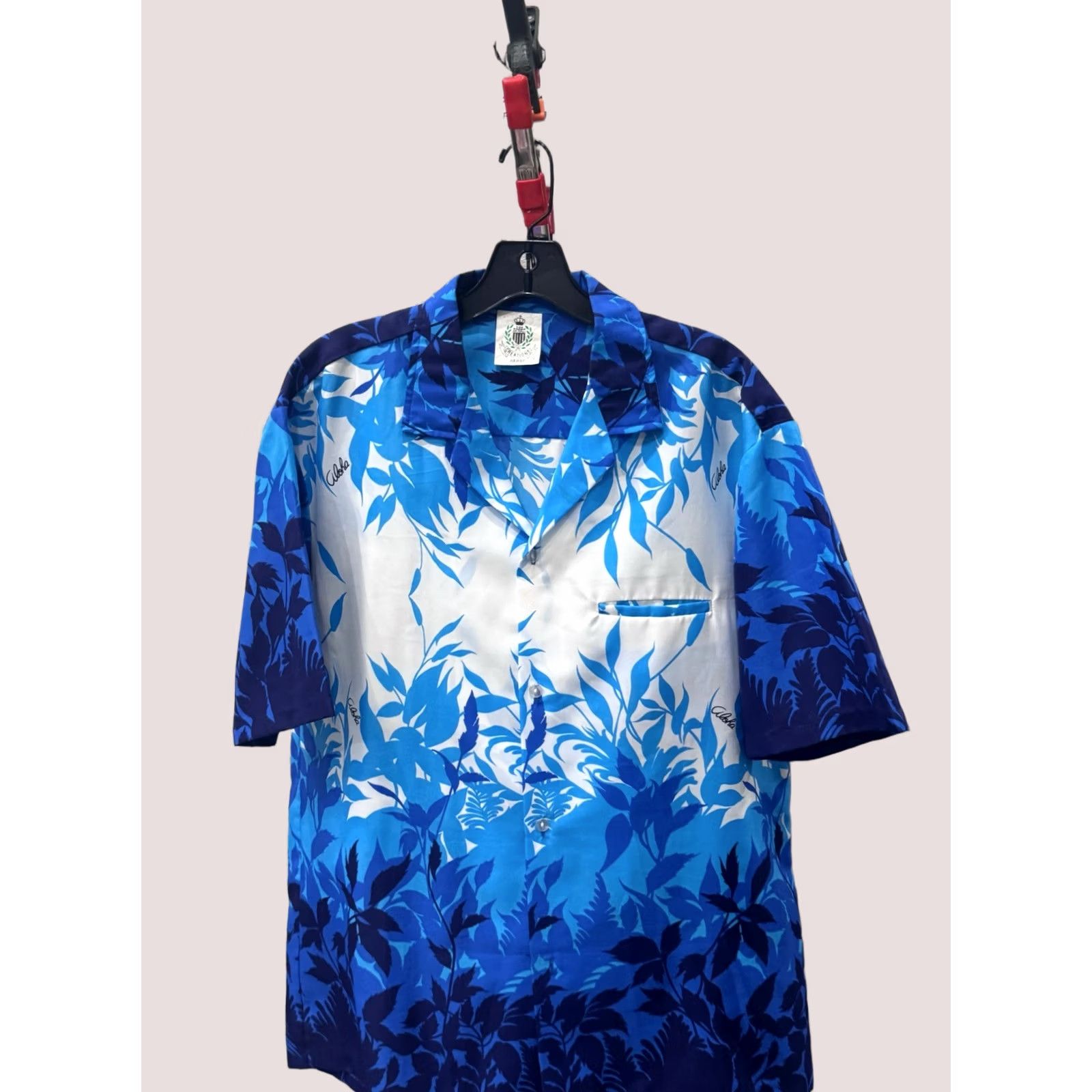 Vintage Royal Creations Hawaii Blue Floral Large L Short Sleeve Button Up Shirt Men Size US L / EU 52-54 / 3 - 1 Thumbnail