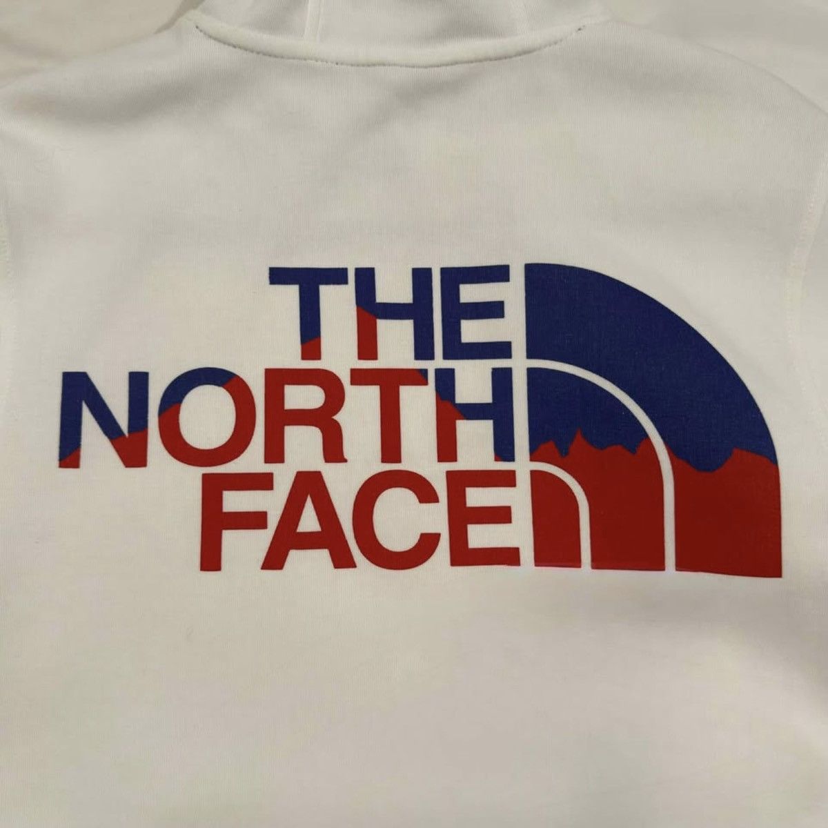 The North Face Men’s XS White North Face Hoodie – Red & Blue Back Logo Size US XS / EU 42 / 0 - 3 Thumbnail